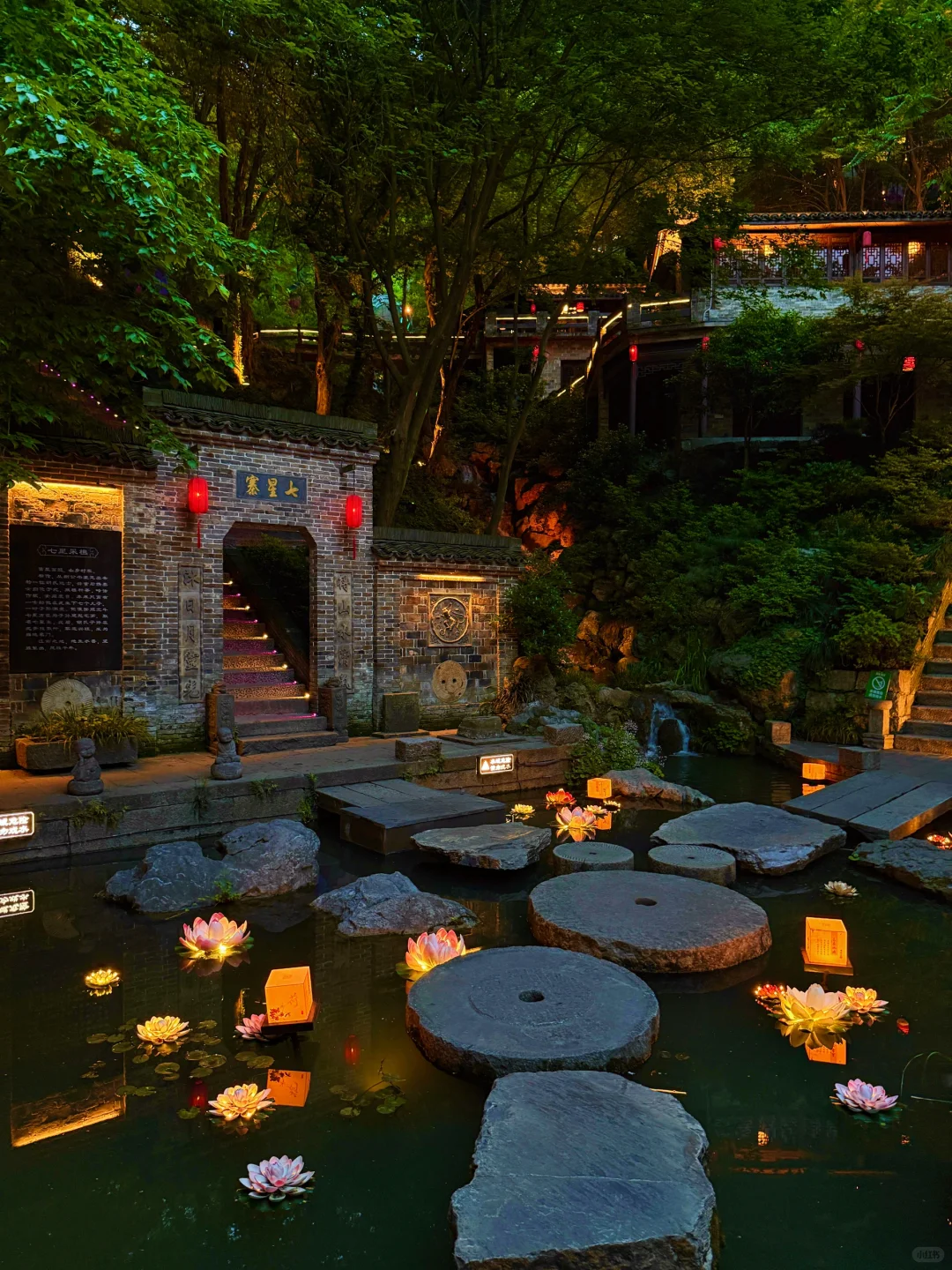 以为苏杭已经很美了，直到我去了这个小镇！！！