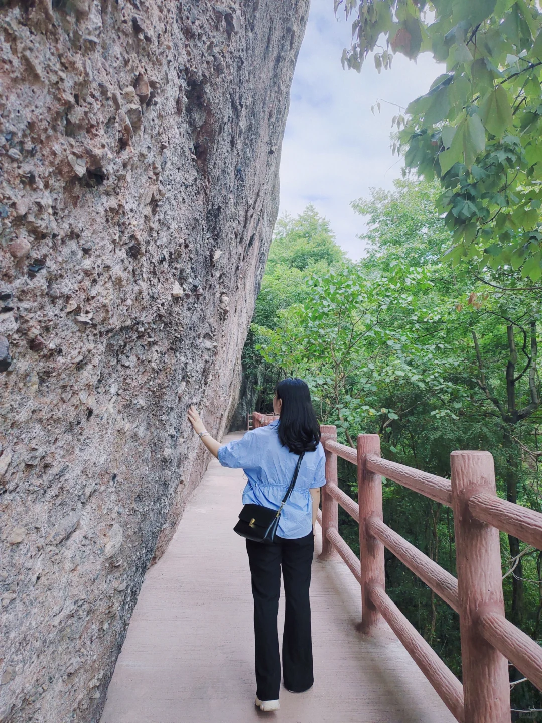 广西周边游——桂林八角寨景区