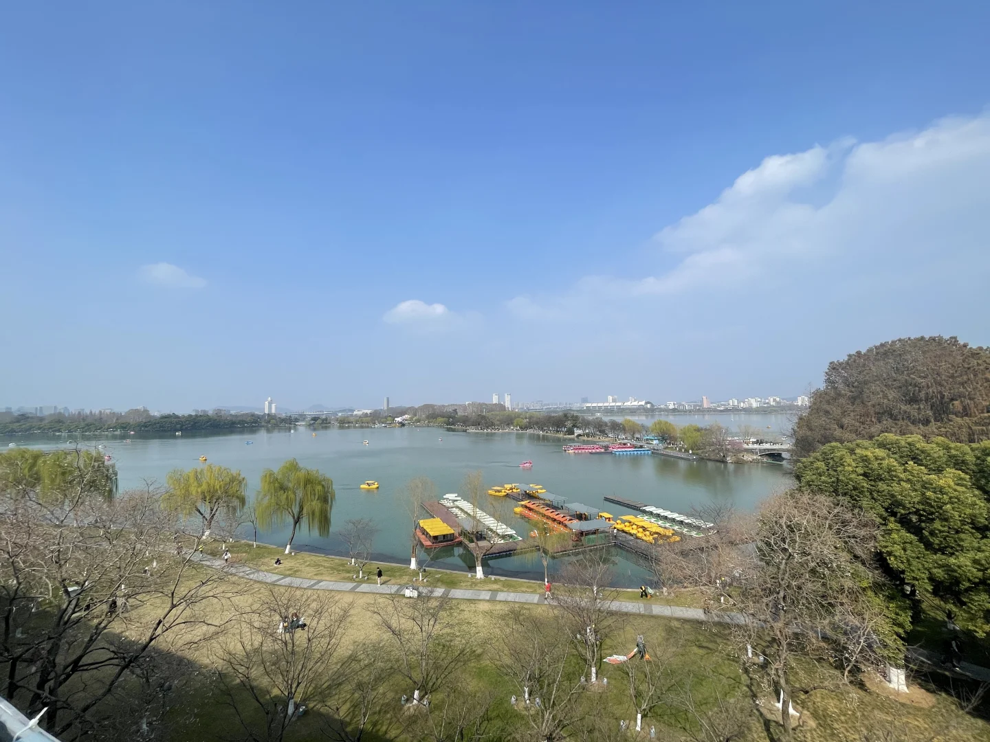 南京2天2晚吃穿住行全攻略