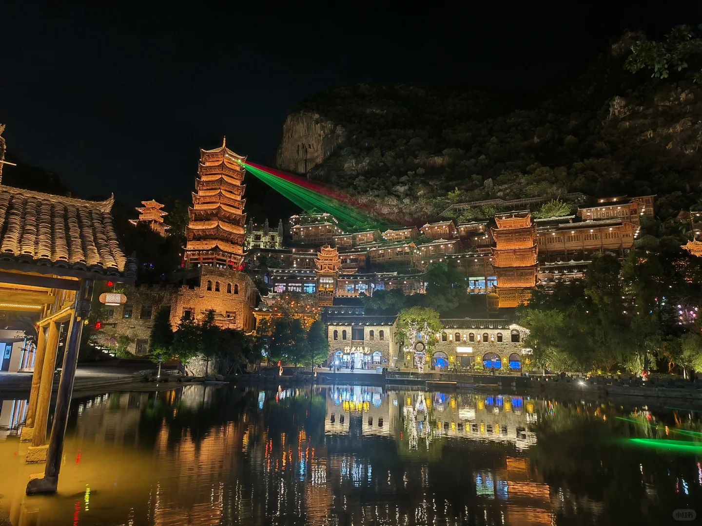 兴义——峰林布依景区夜晚简直太美🌃