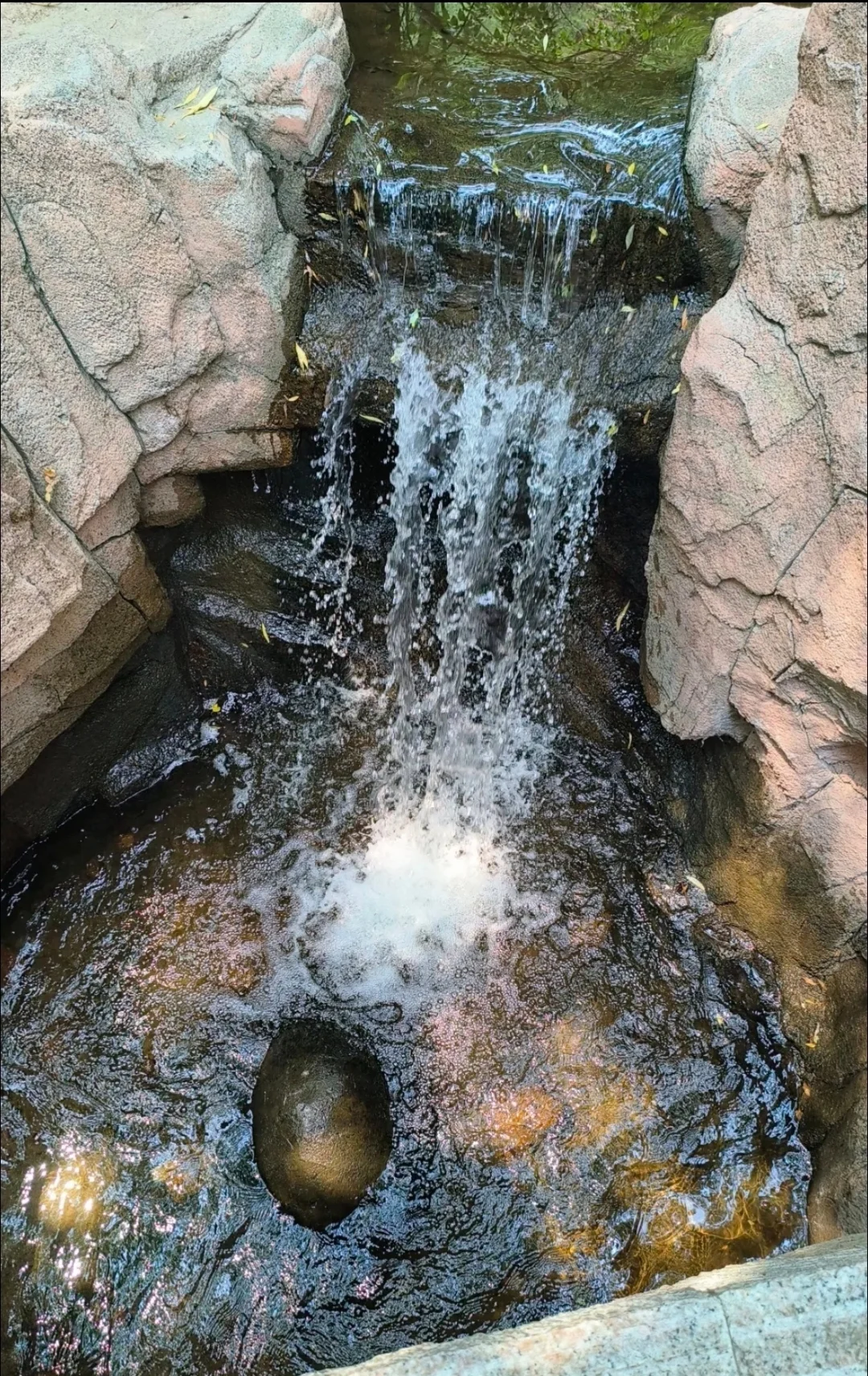 沉浸感受保定野三坡五大景区及五大漂流乐园