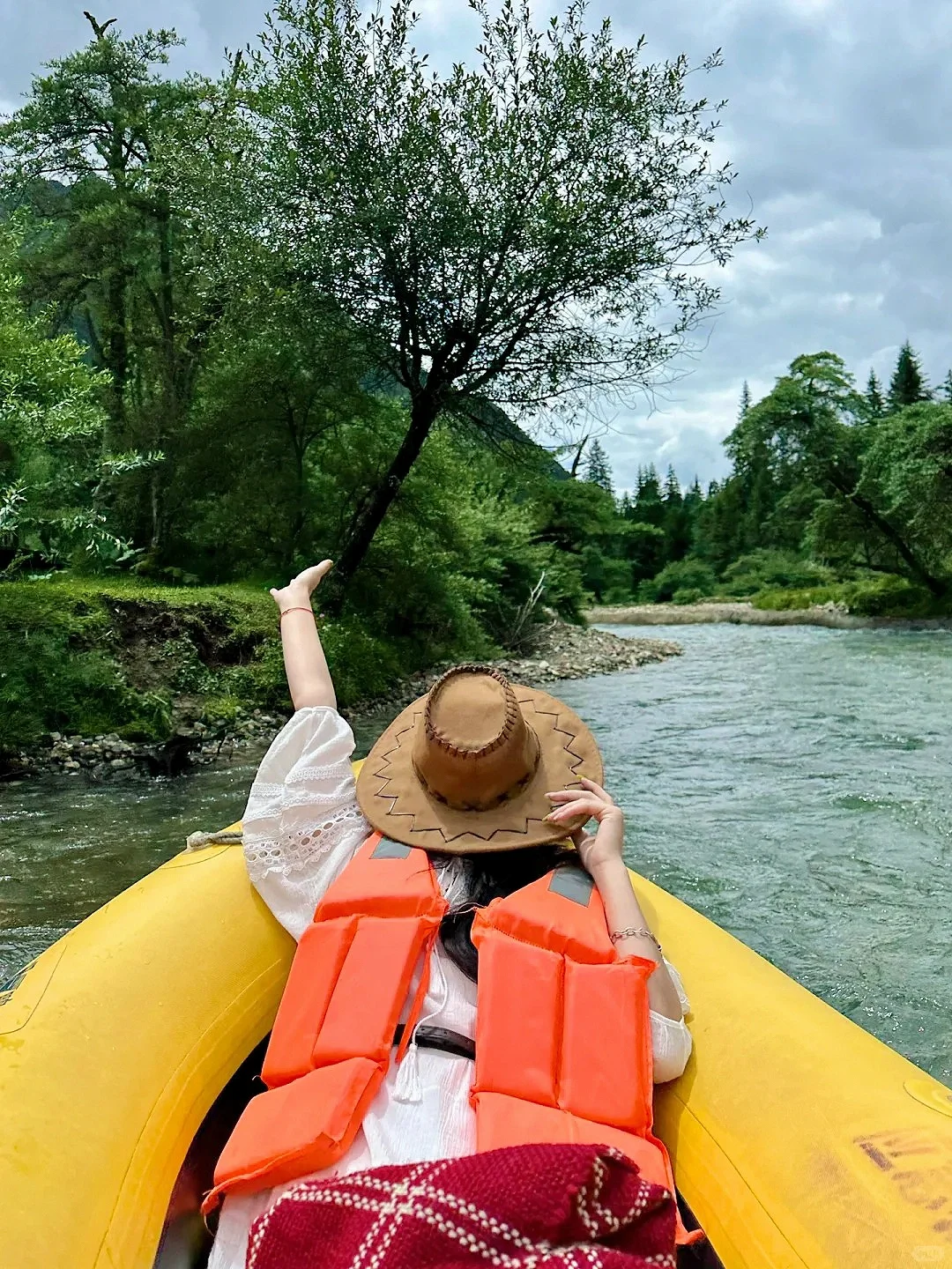 6~8月一定要带娃来这避暑💐比瑞士还震撼！！