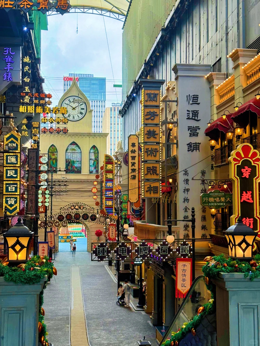 千古情景区,旗袍拍照绝了