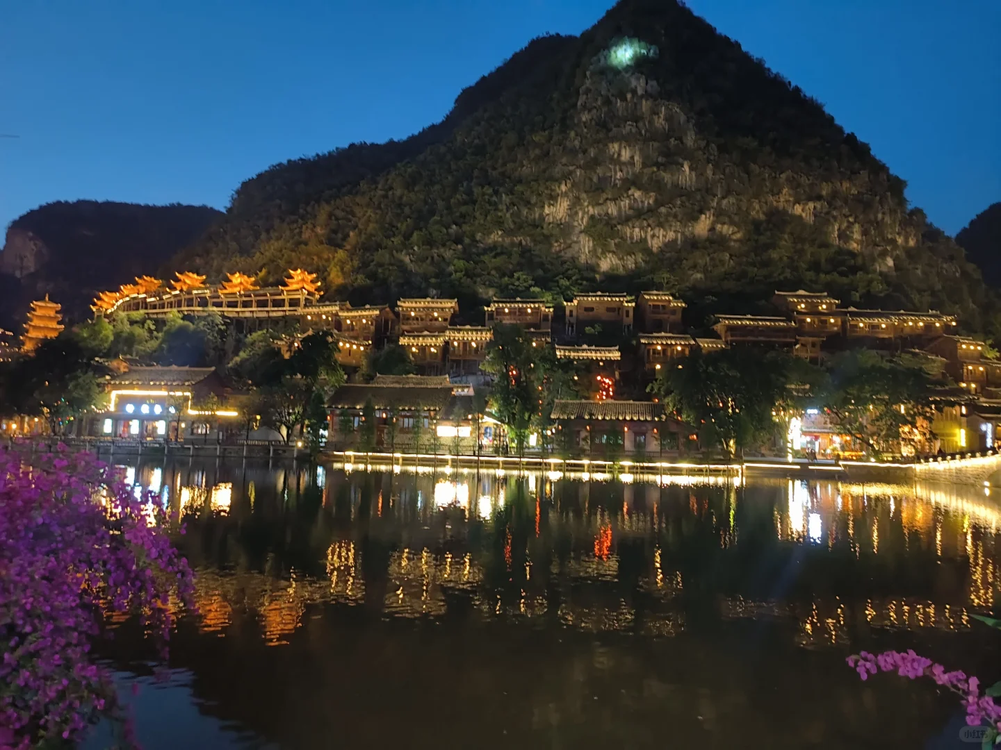 兴义——峰林布依景区夜晚简直太美🌃