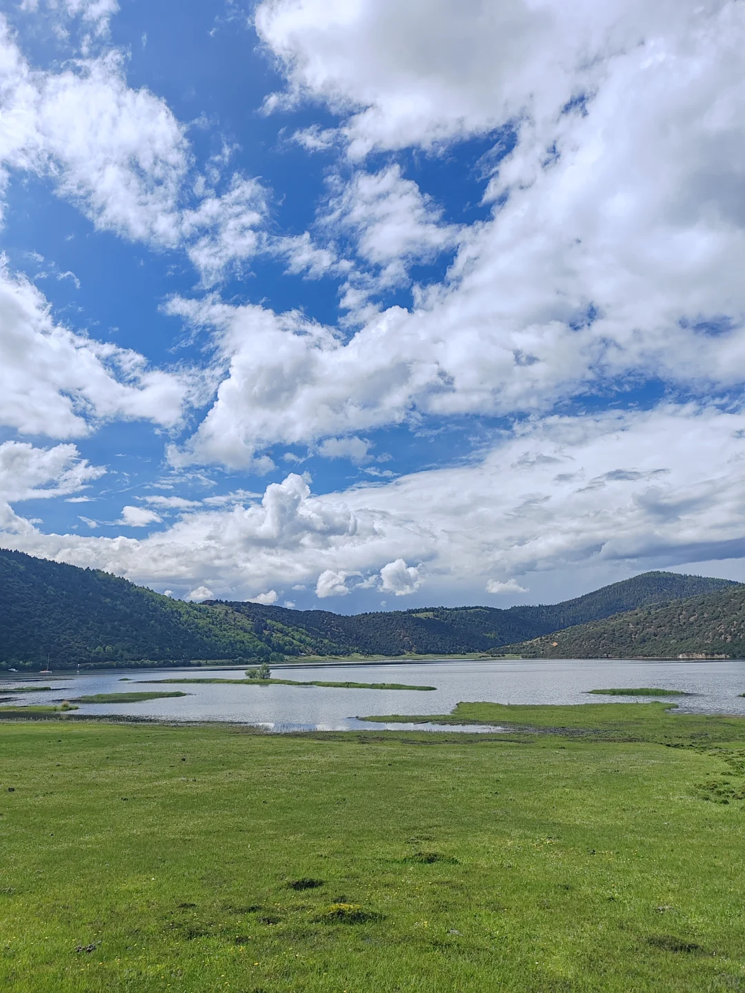 香格里拉普达措国家公园门票不便宜但确实美