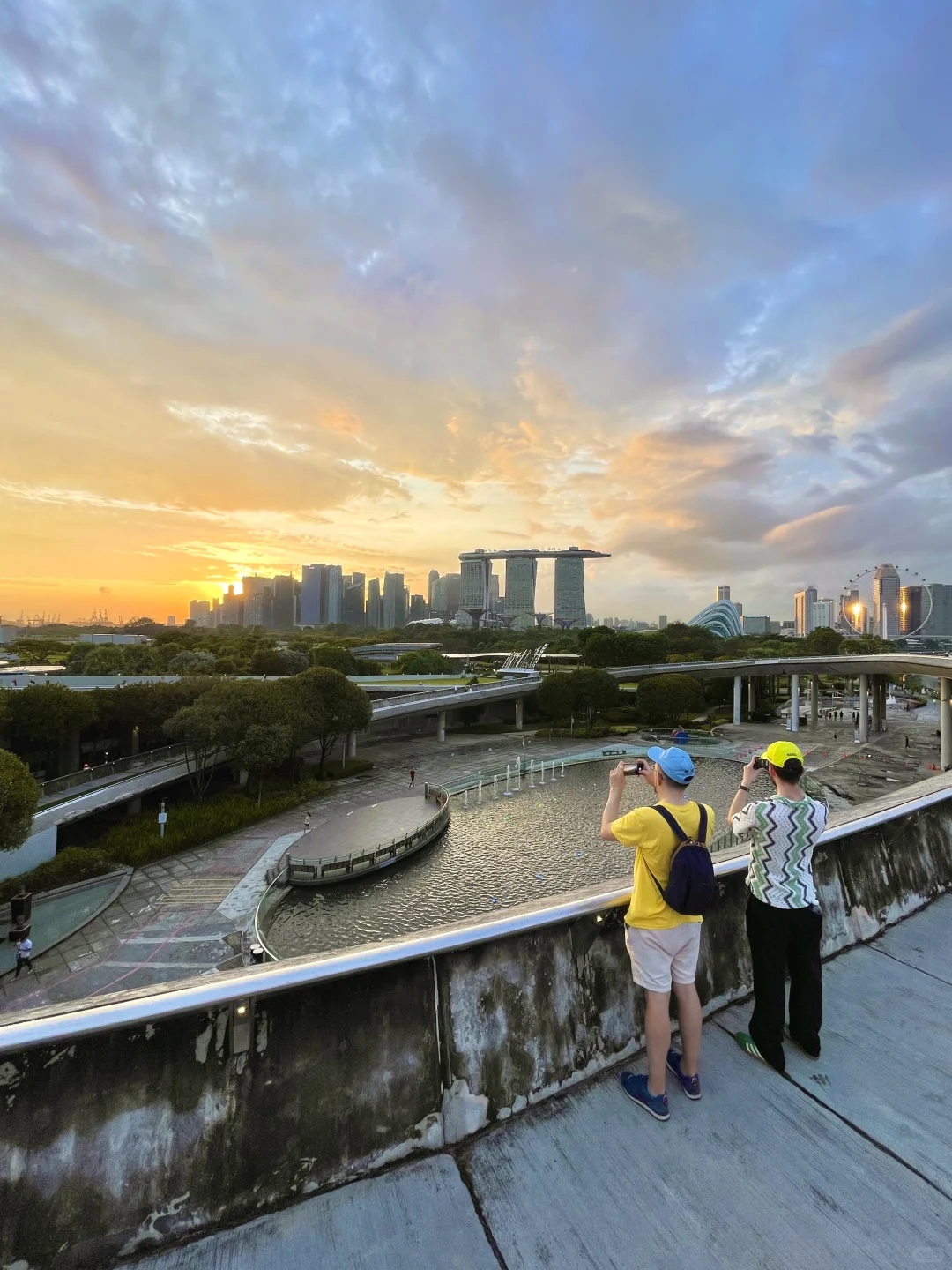 新加坡旅行后劲太大了😭哭着发出18张live….