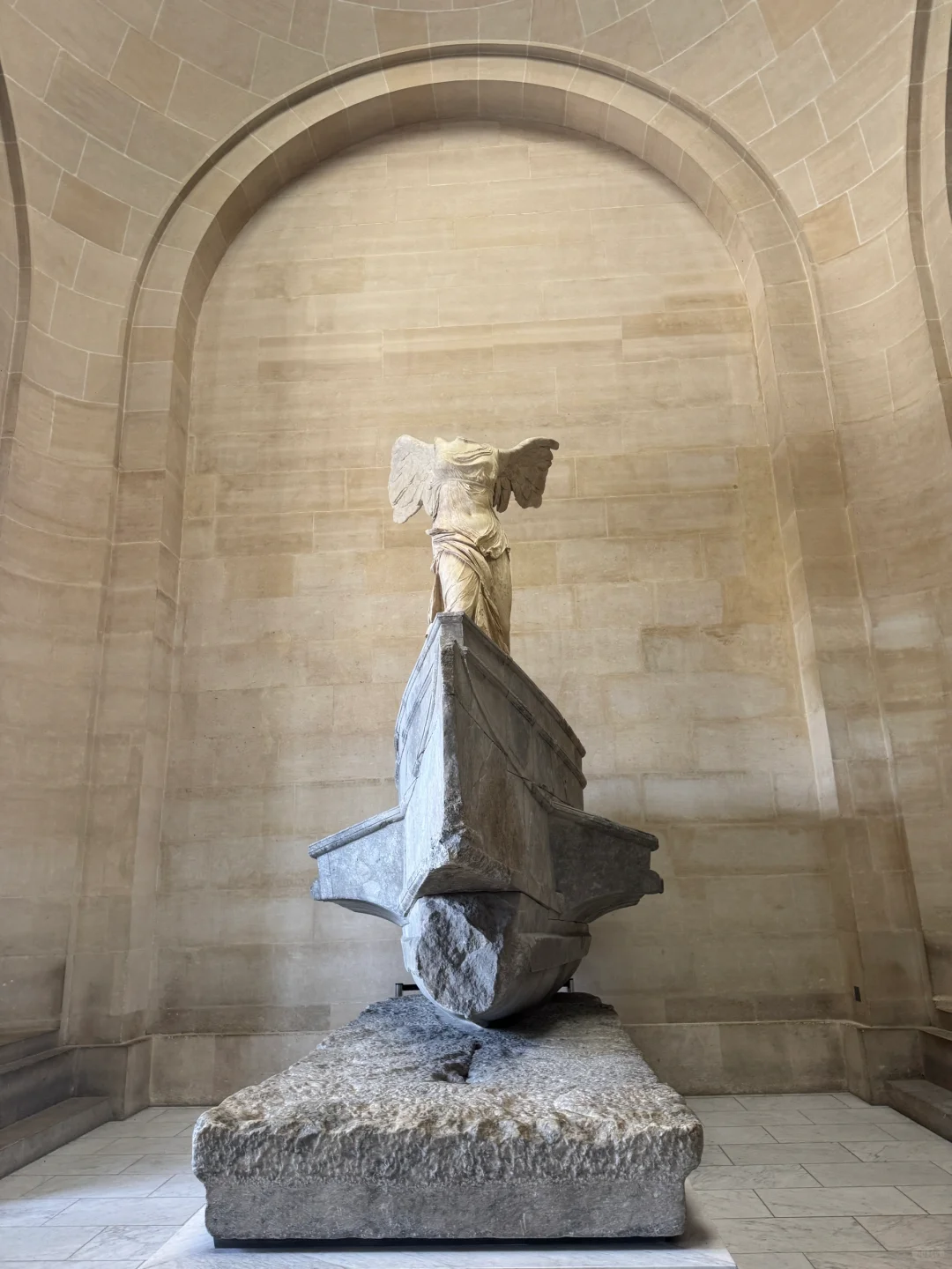 总有一天你会去巴黎