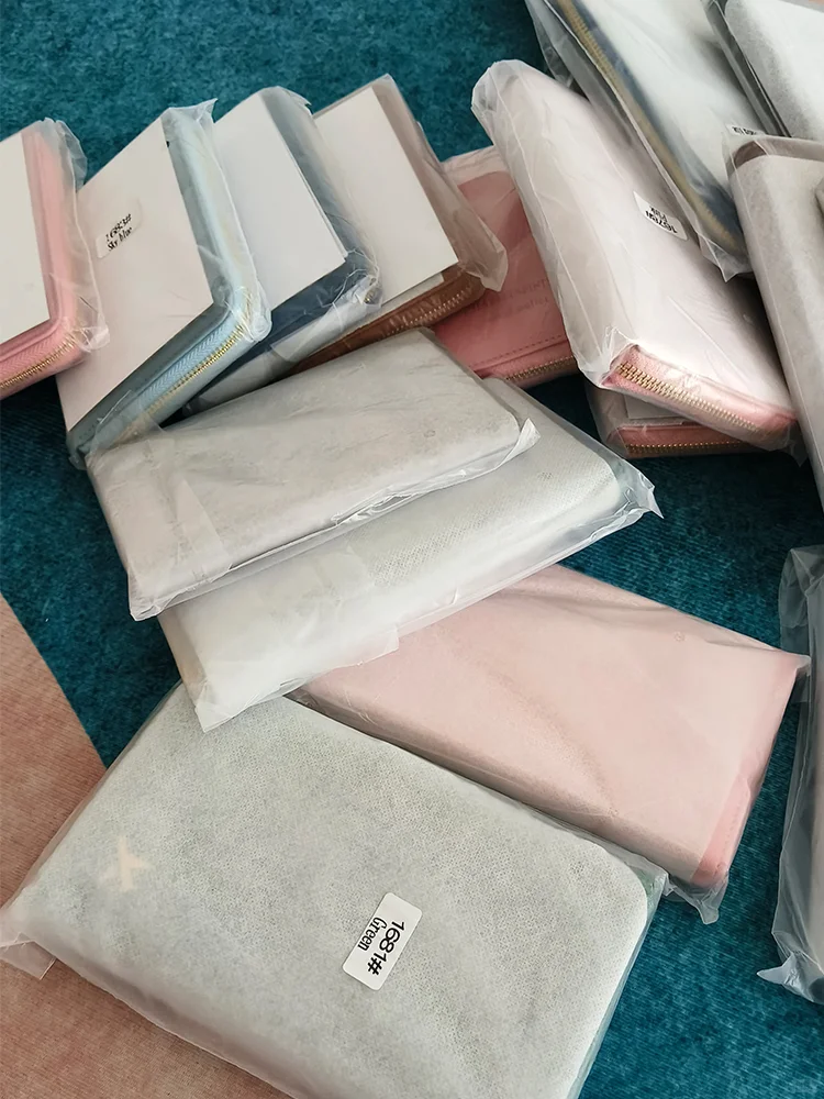 国外旅游学习多功能拉链护照包