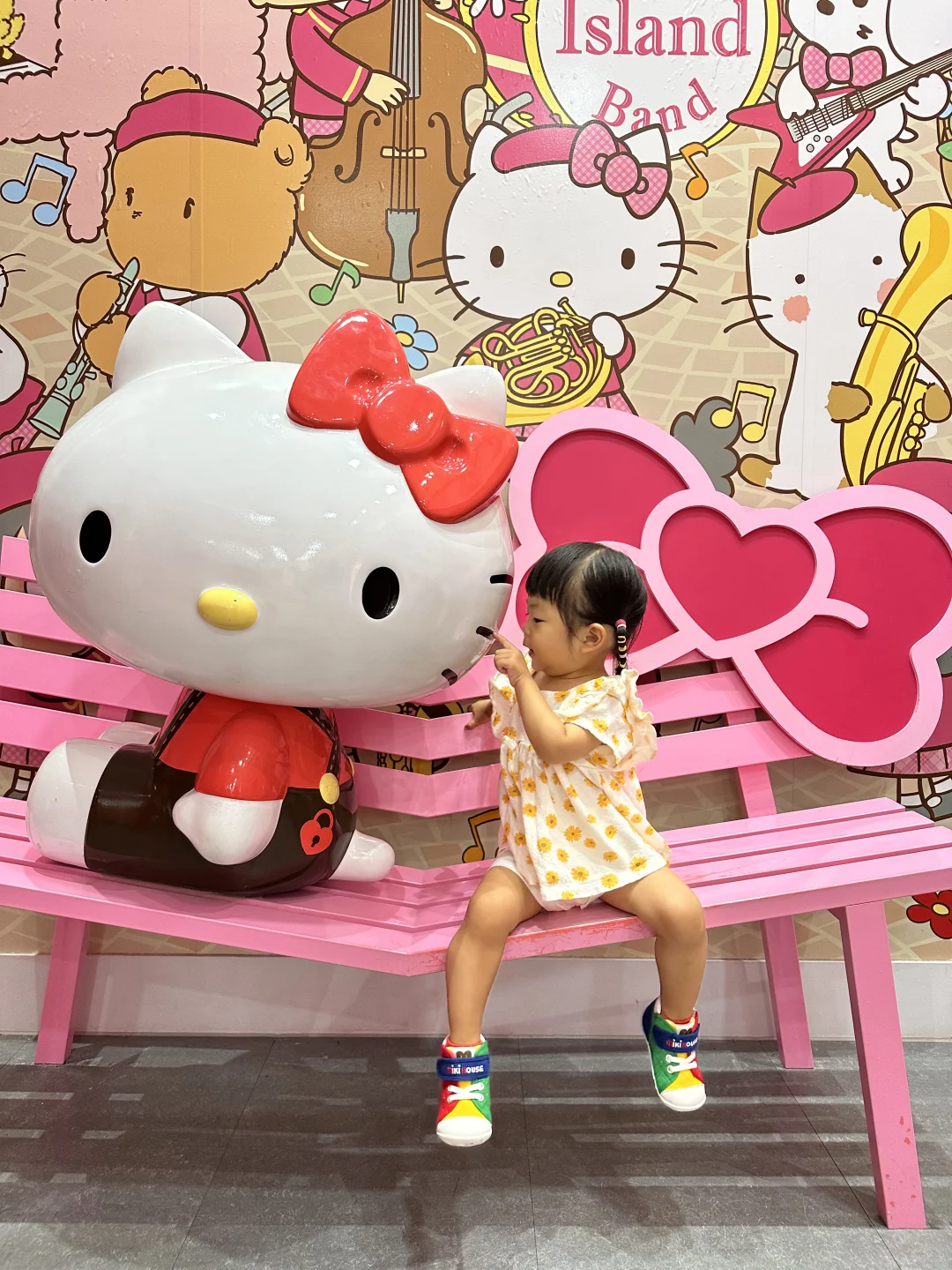 她当然是来享福的，这就是我生她的原因！