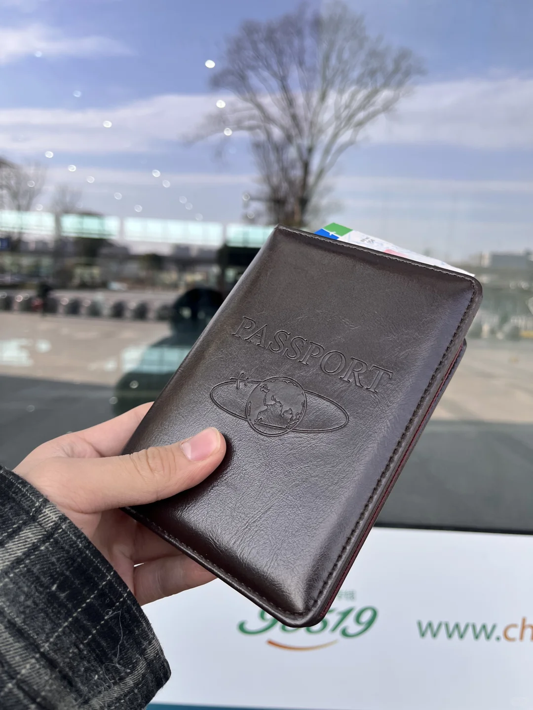 护照夹是我国外旅游八年的搭子！