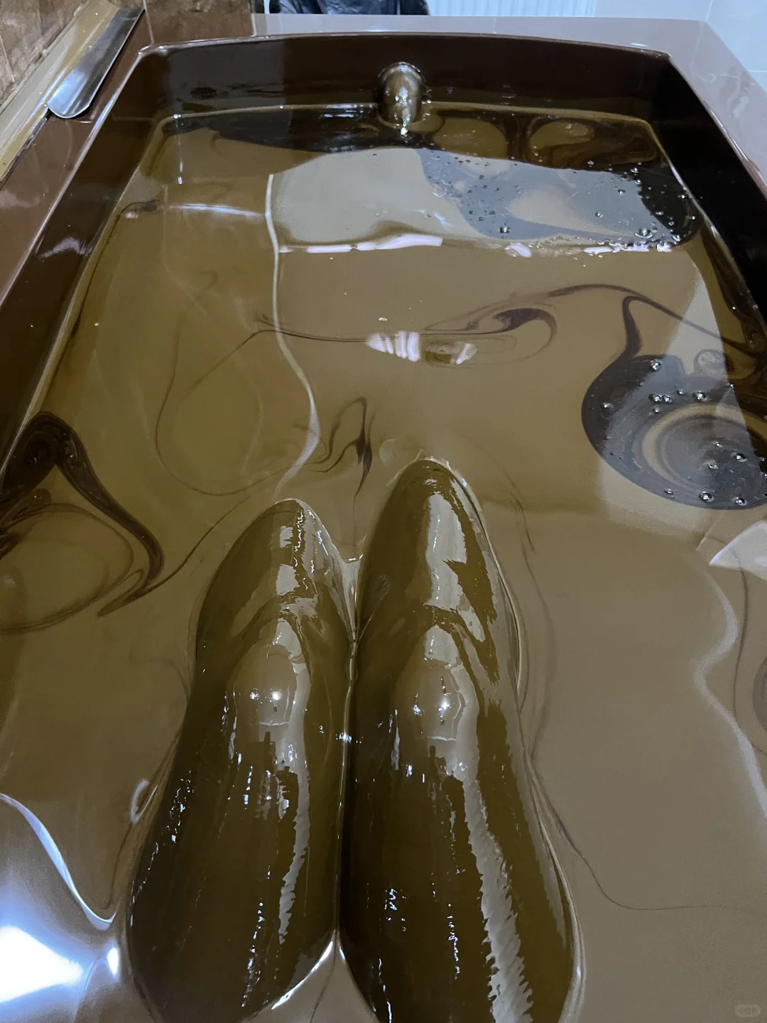 全球独一无二的阿塞拜疆石油浴，我泡上啦