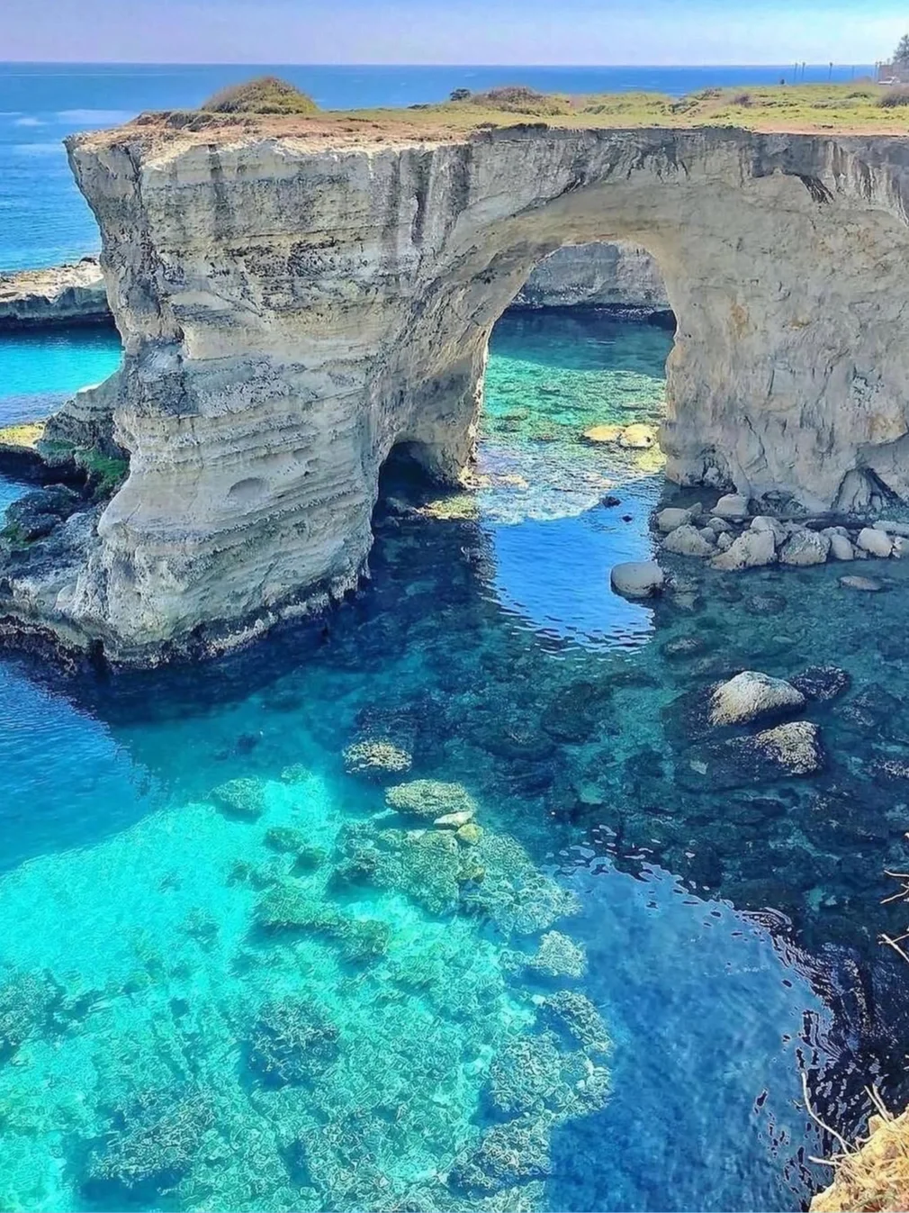 意大利撒丁岛丨这里才是无需滤镜的玻璃海