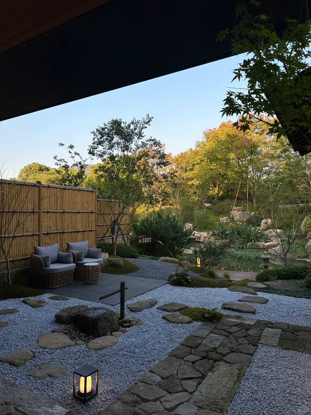 有点小钱有点品味的年度staycation🥥🏖️