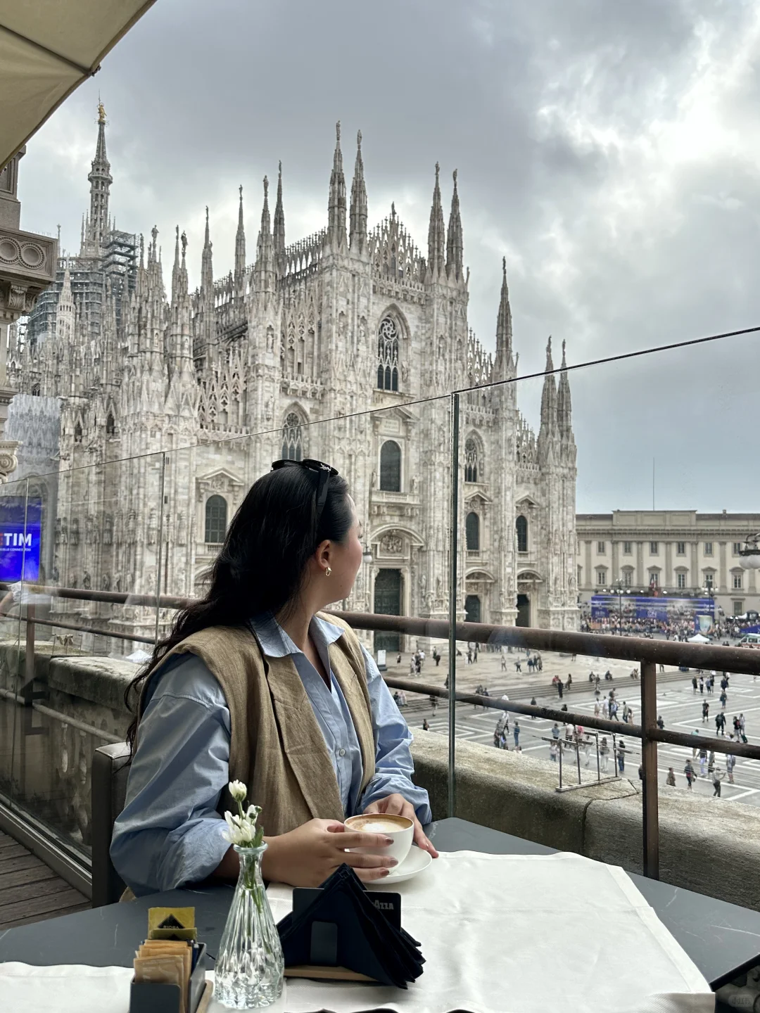 “人类是怎么创作出这样一件伟大作品的呀🥹”