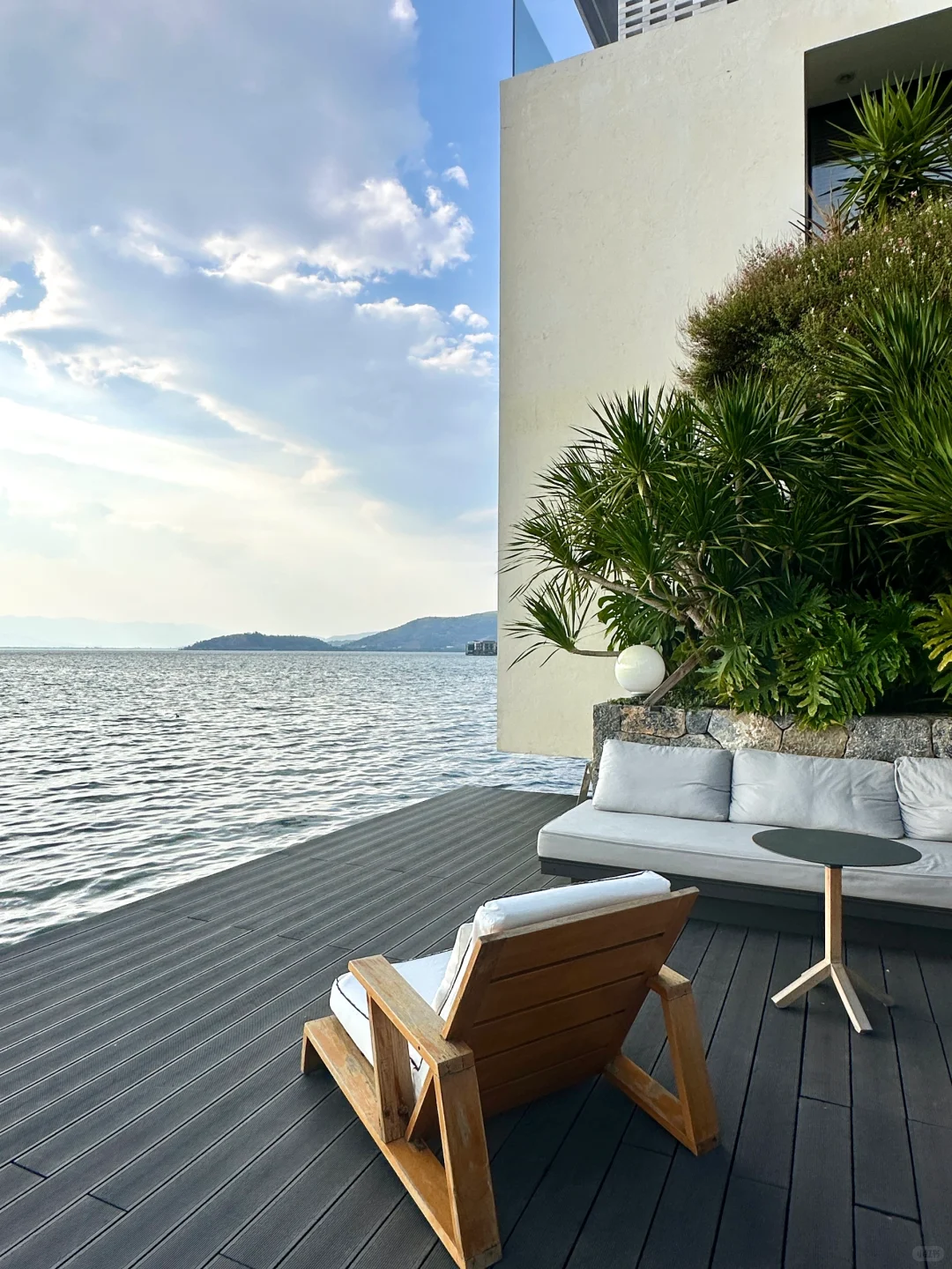 有点小钱有点品味的年度staycation🥥🏖️