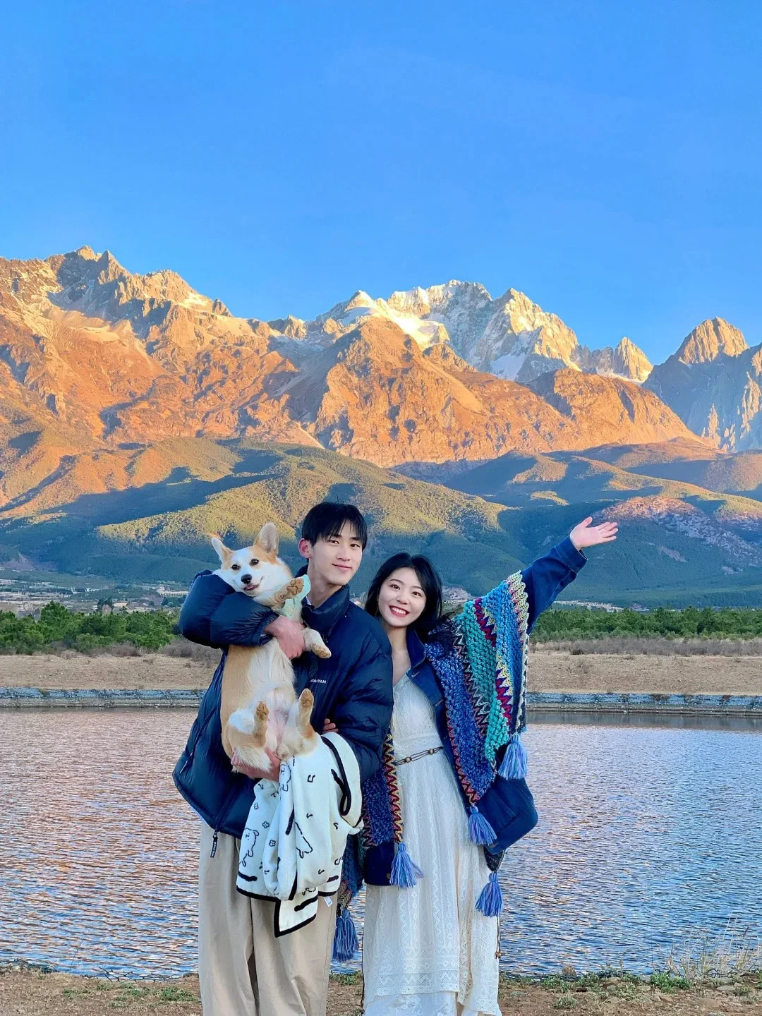 云南已回,真心建议6-7月去,好玩又不热…