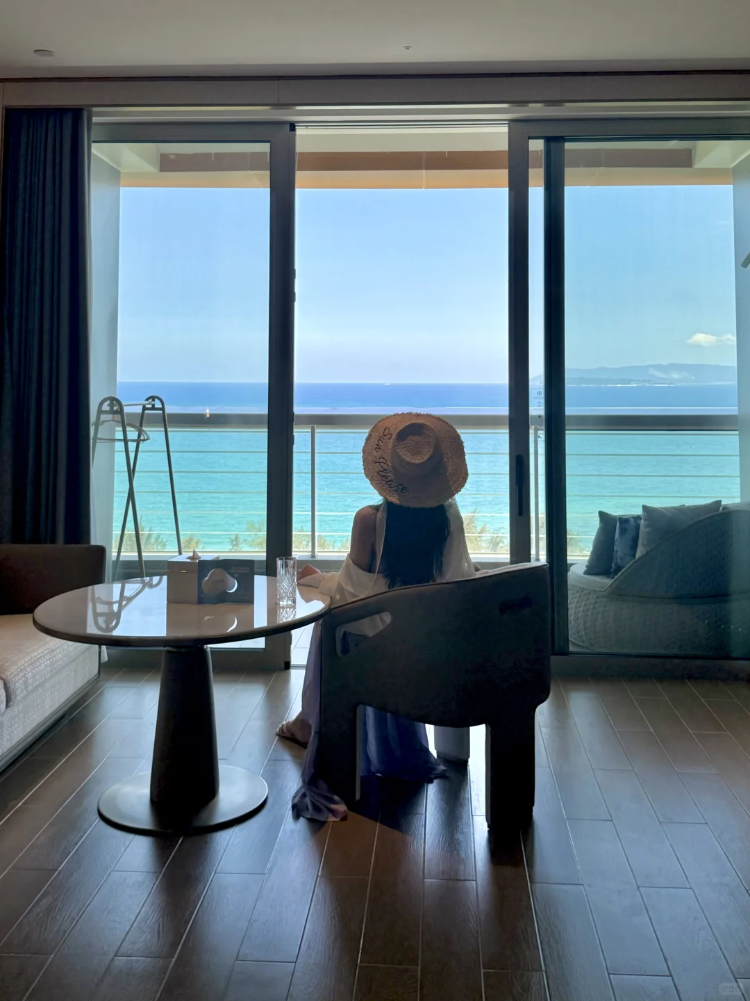 Live实况，离开海南的后劲比失恋还大😭😭……