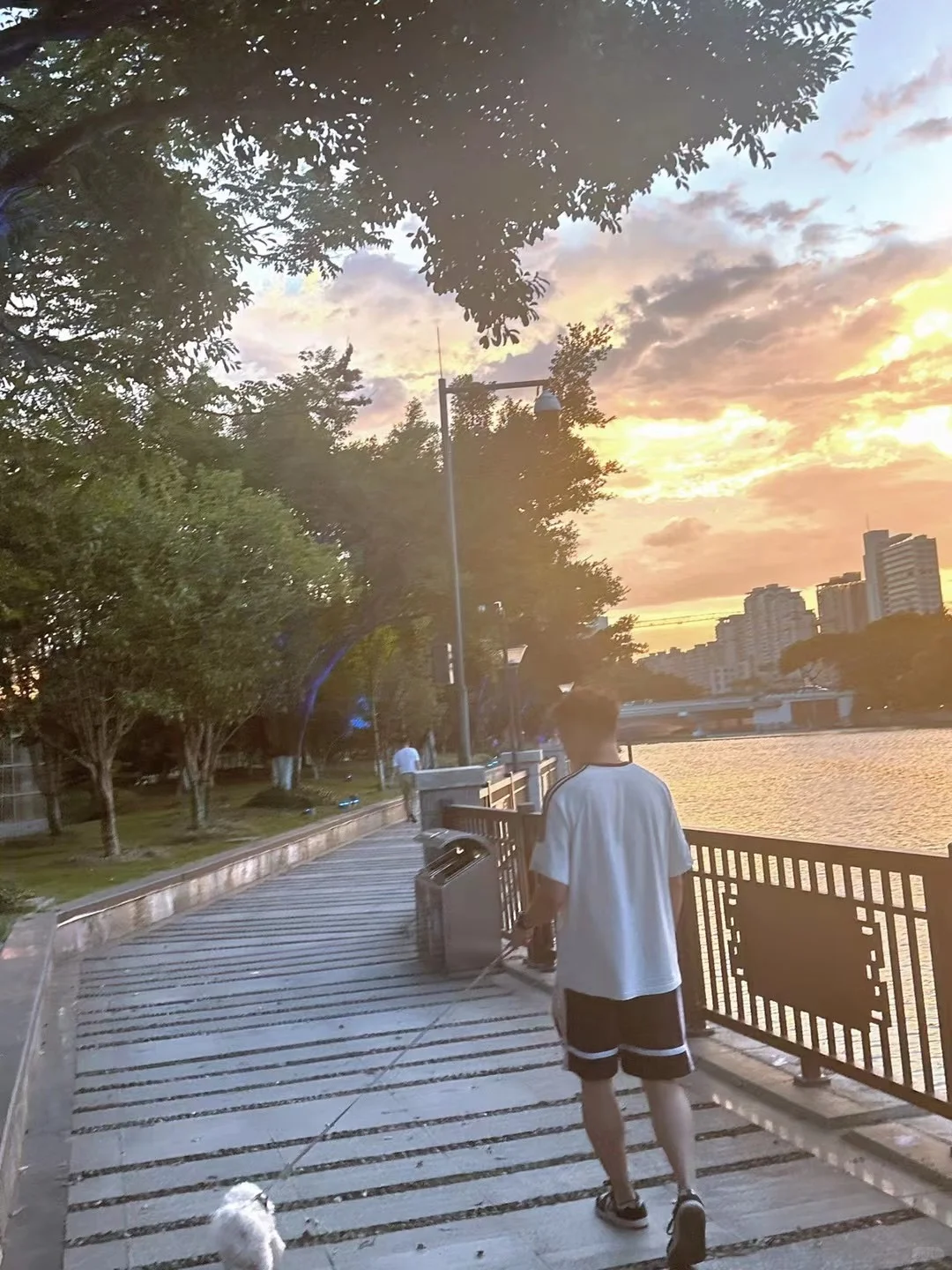 温州傍晚的天空在燃烧！温州城仿佛被点燃🔥