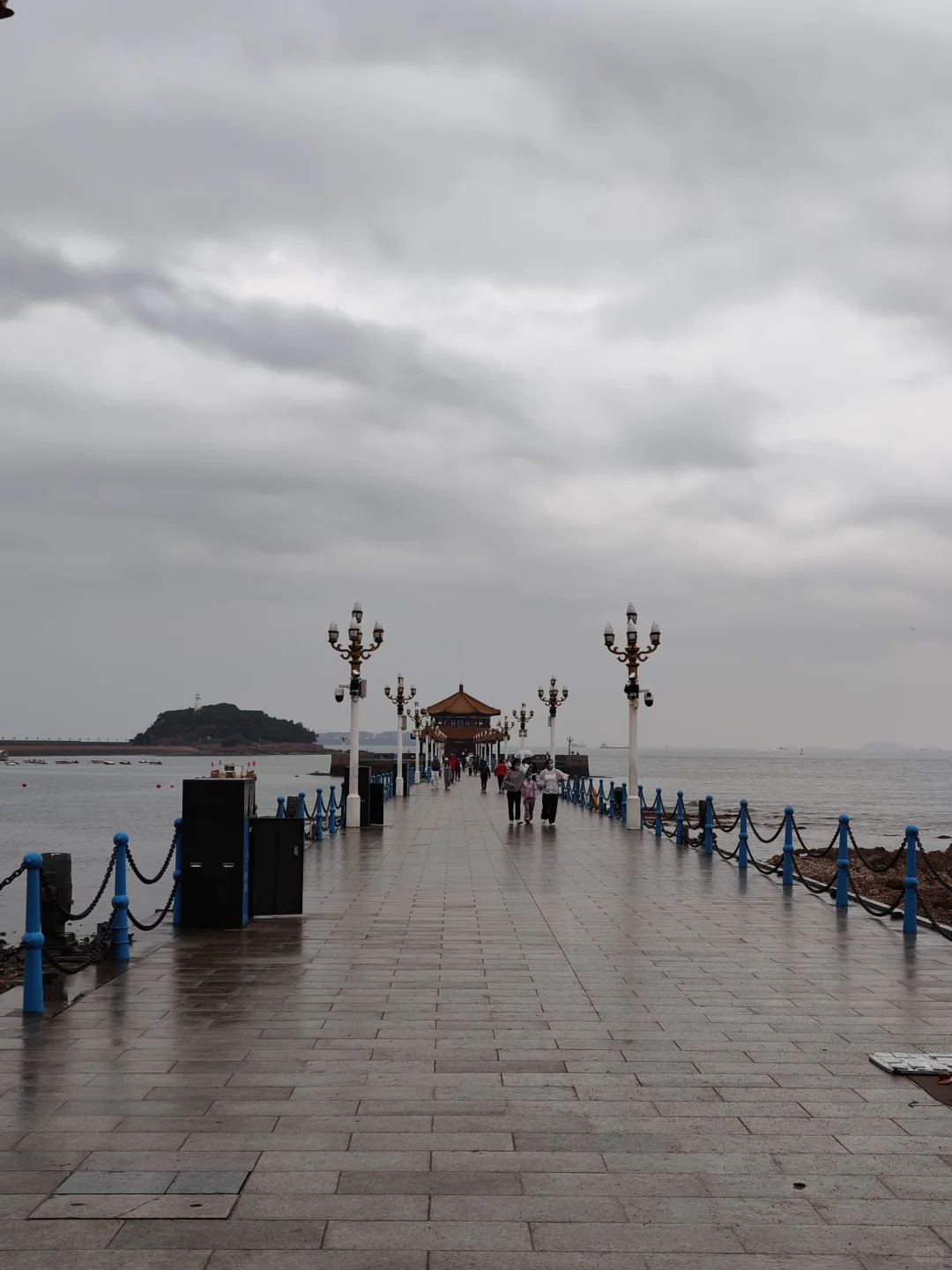 青岛 | 到处都是淀粉肠和冰箱贴的城市