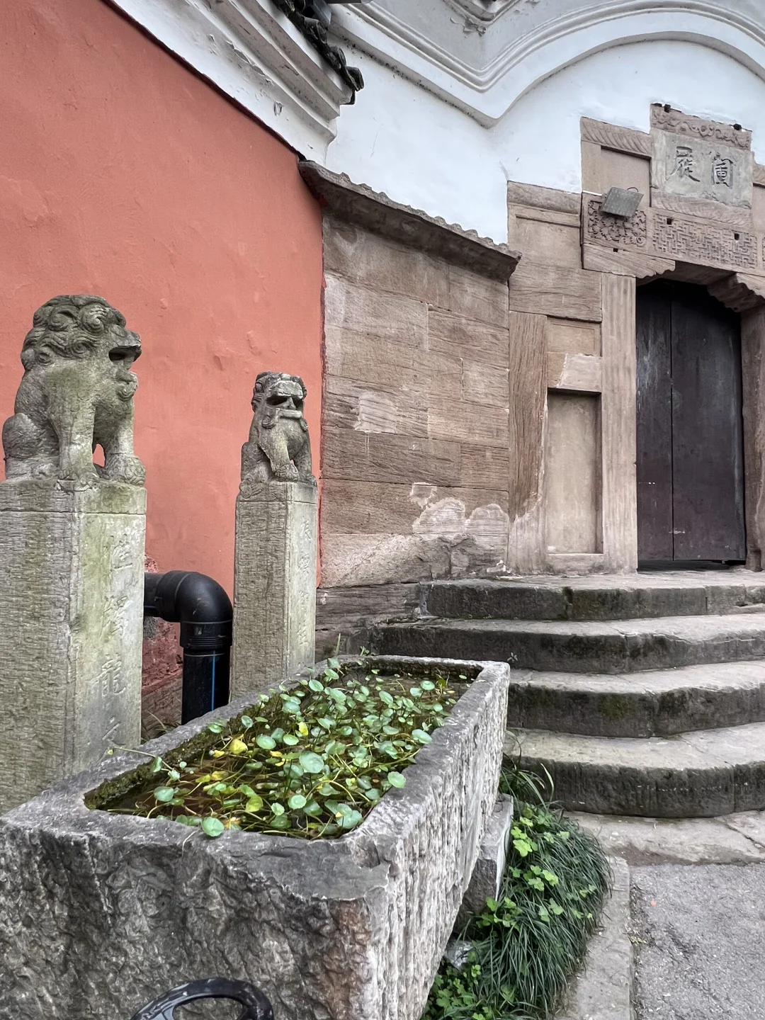 周末去哪儿|重庆旅游推荐清净地-华岩寺