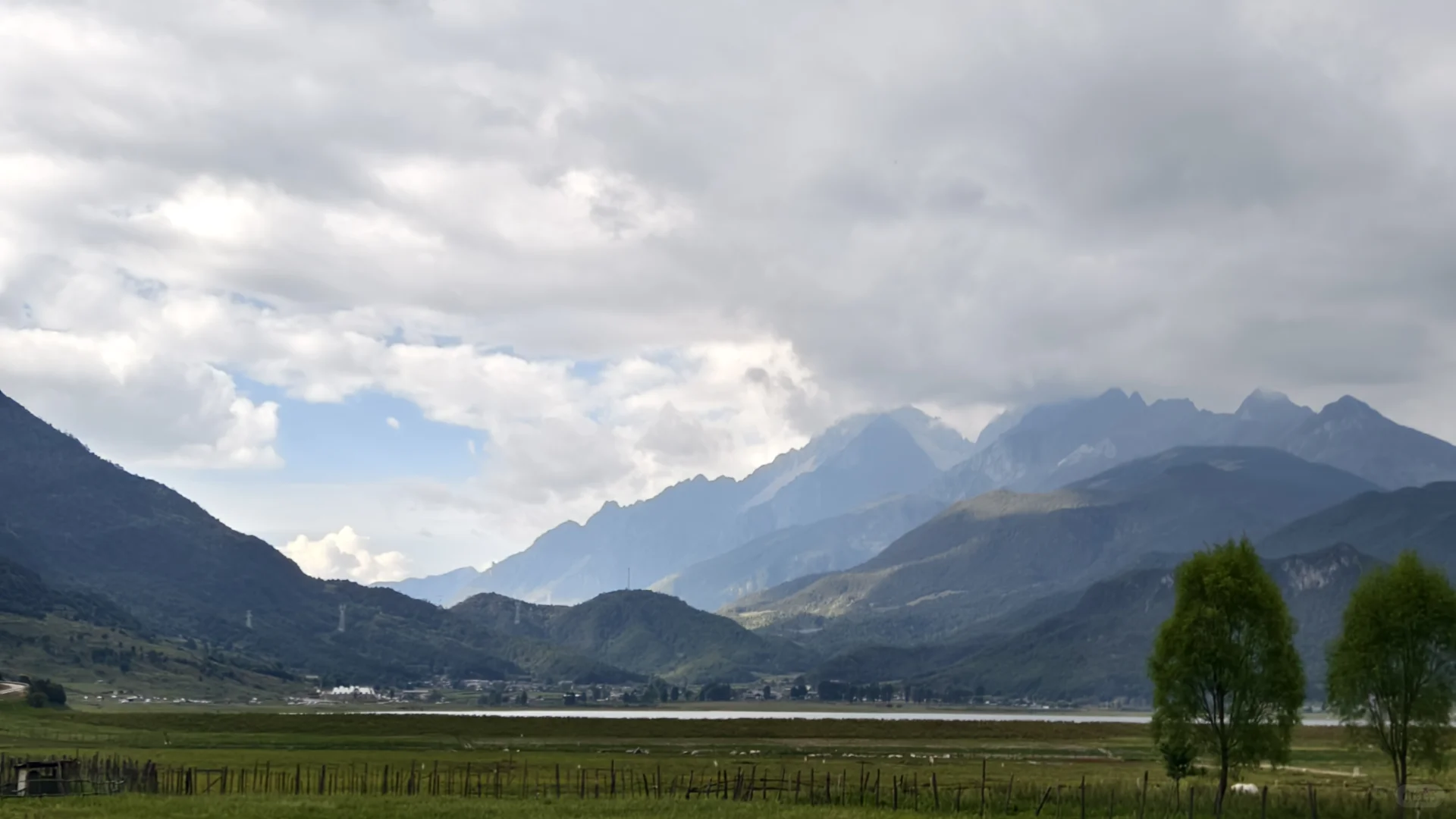 丽江不想去古城人挤人,推荐三个小众秘境!