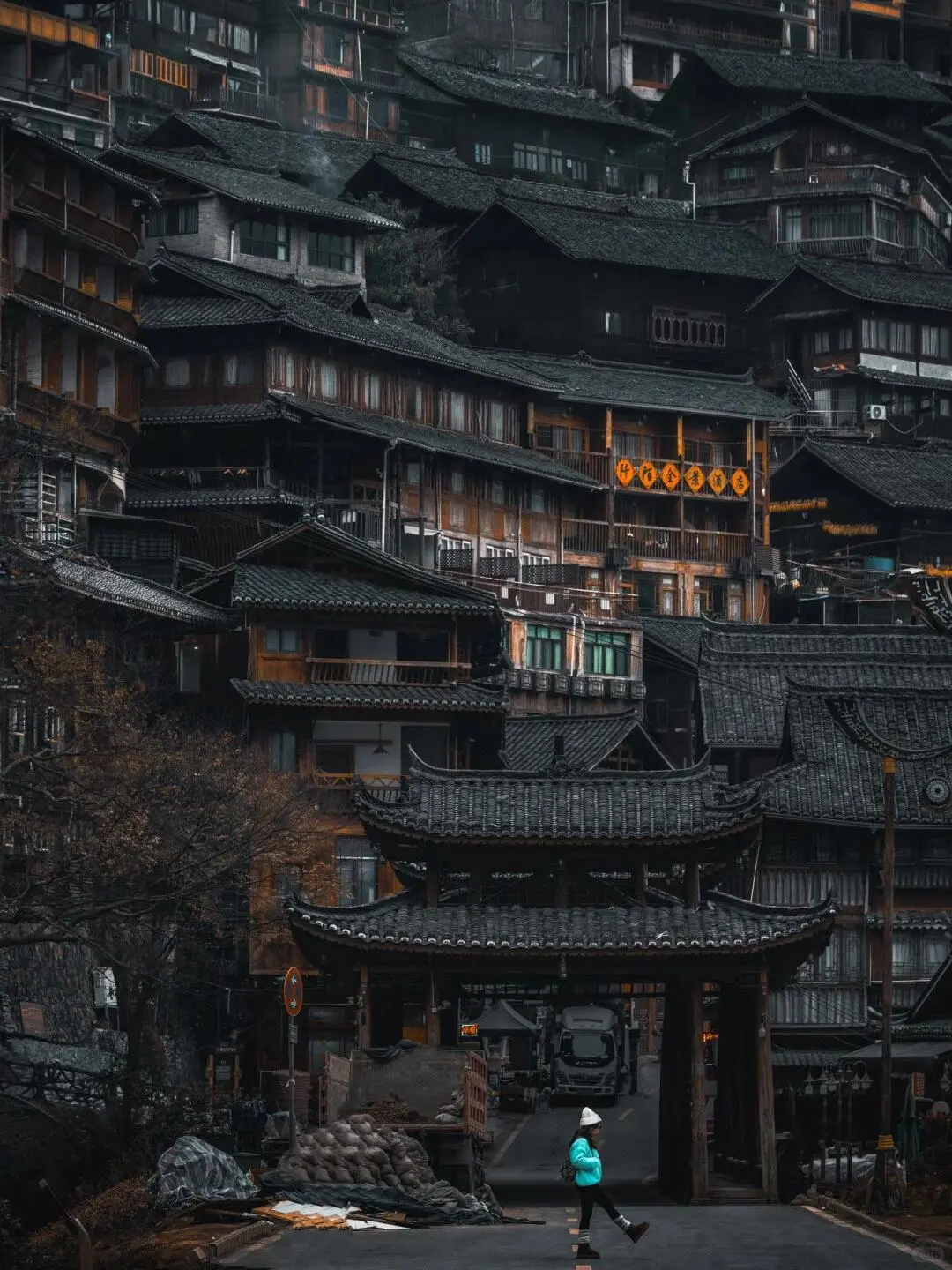 和老公去了贵州的千户苗寨太震撼了！