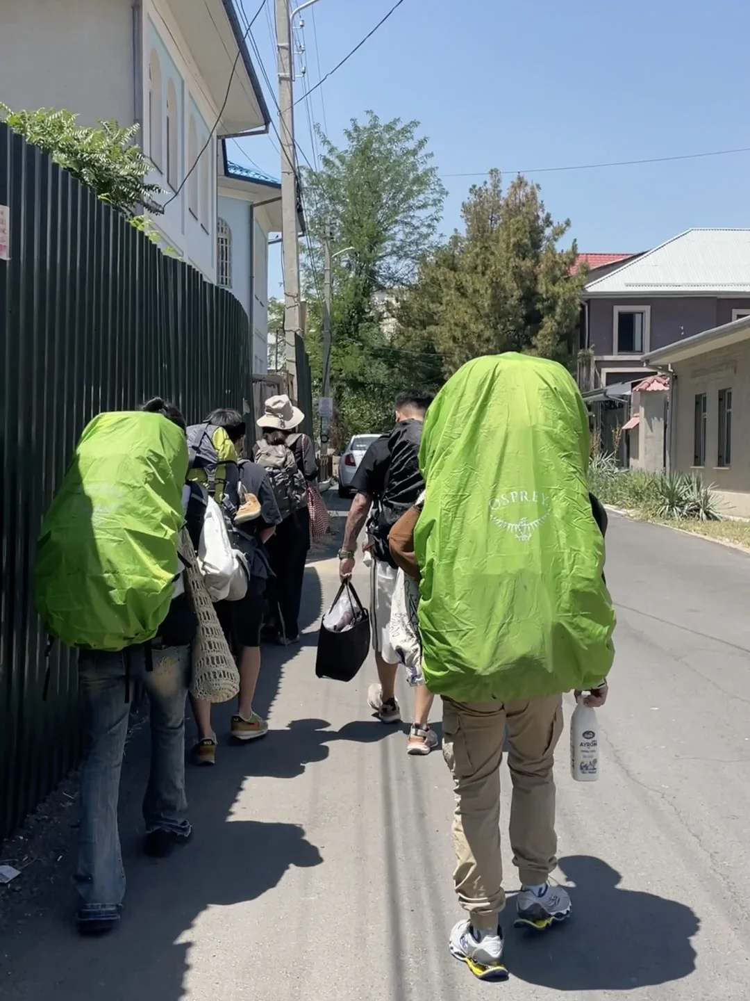 你的相册里不能只有“朝九晚五和柴米油盐”