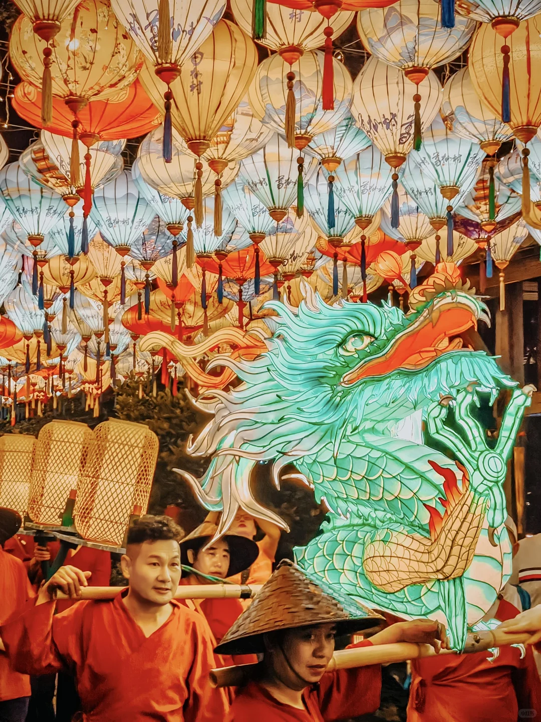 李白诚不欺我！在这里拍到了「手可摘星辰」🌌