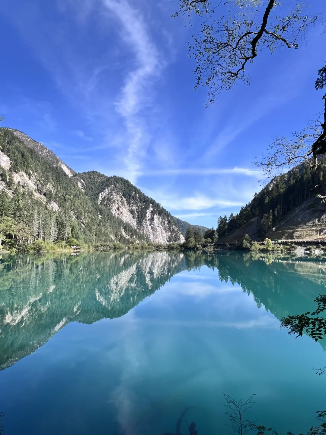 在九寨沟💙见证了一场蓝色的盛宴