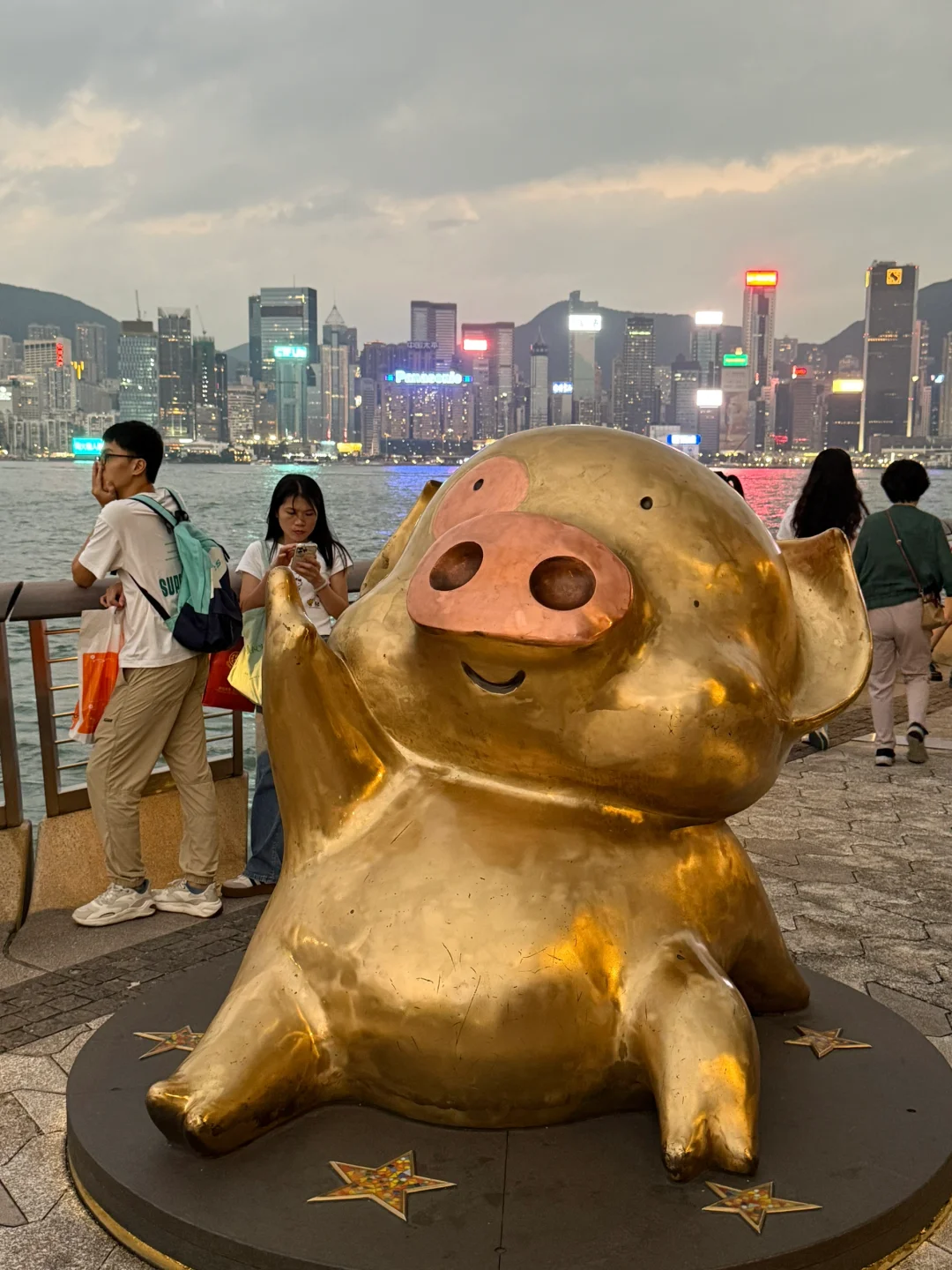 香港🇭🇰已回！j人对自己的旅游攻略很满意..