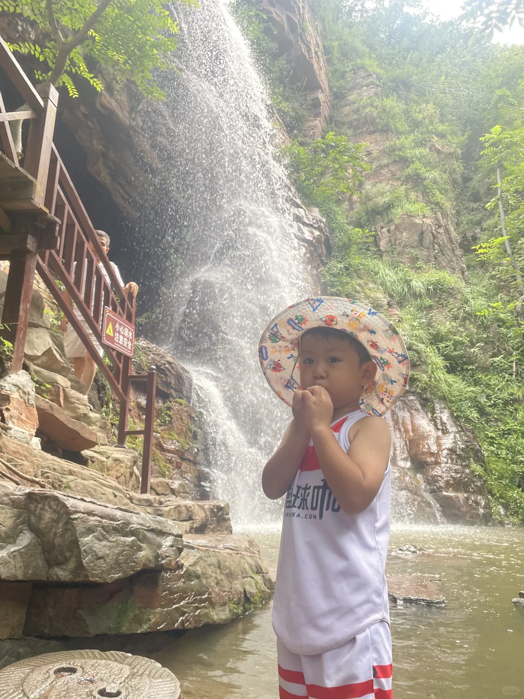 邯郸周末遛娃16/50🌈比市区低十度踩水好地