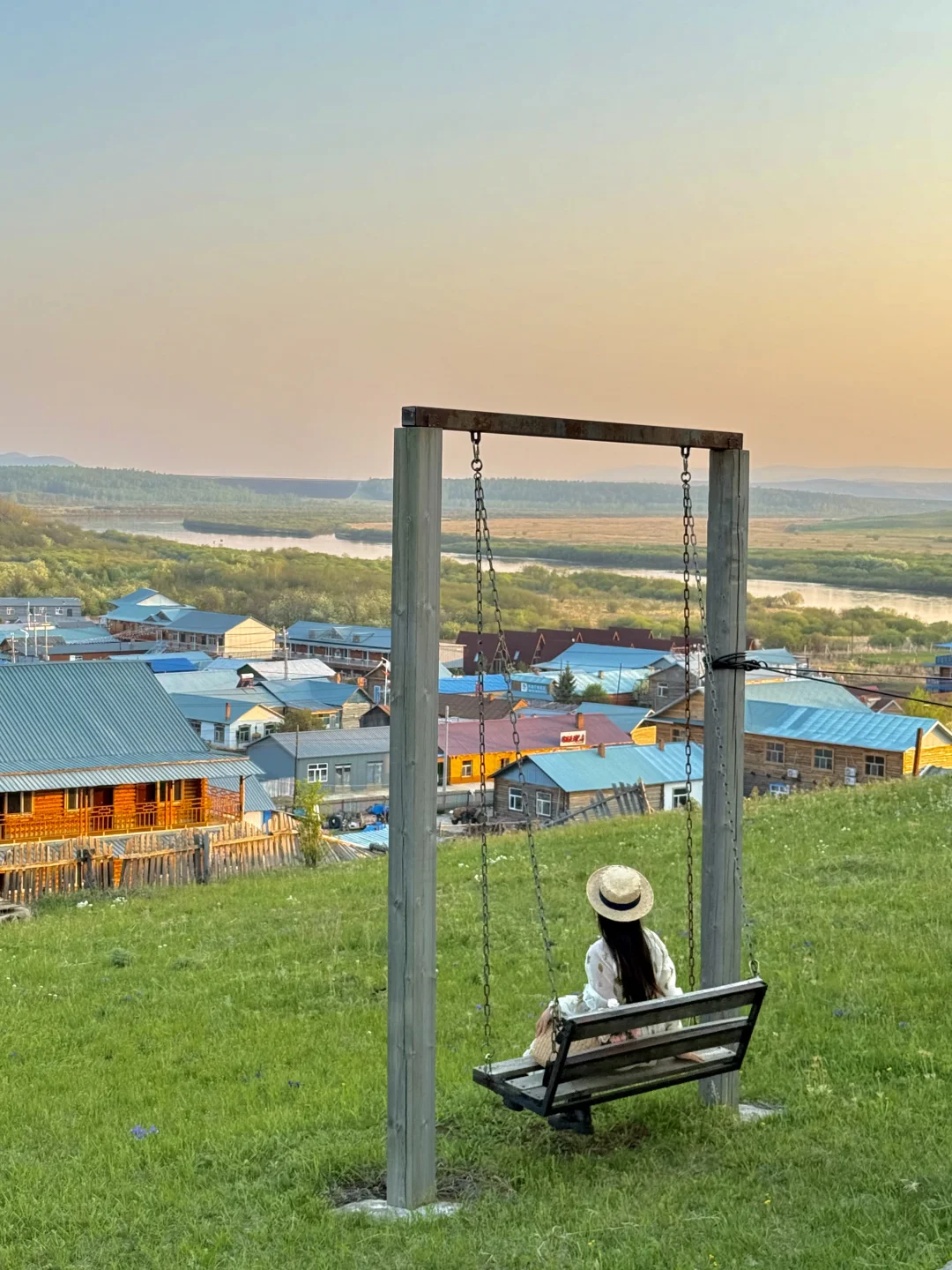 “人生三万天，总要留6天给呼伦贝尔吧～🐏”