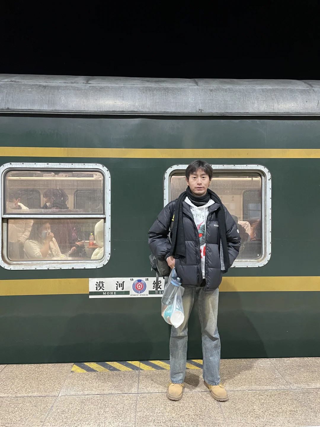 你的相册里不能只有“朝九晚五和柴米油盐”