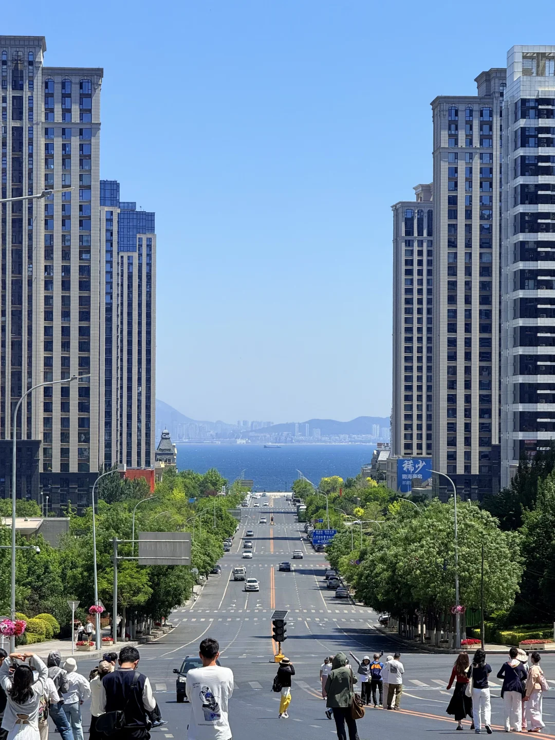 大连刚回来！18张live图不足以表现她的美！！