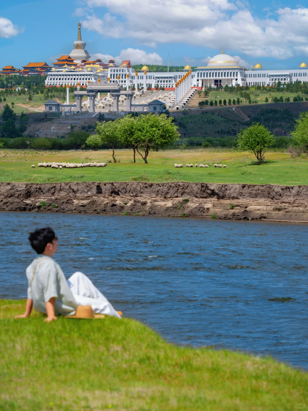 朋友圈问疯了！不是瑞士新西兰，在呼伦贝尔