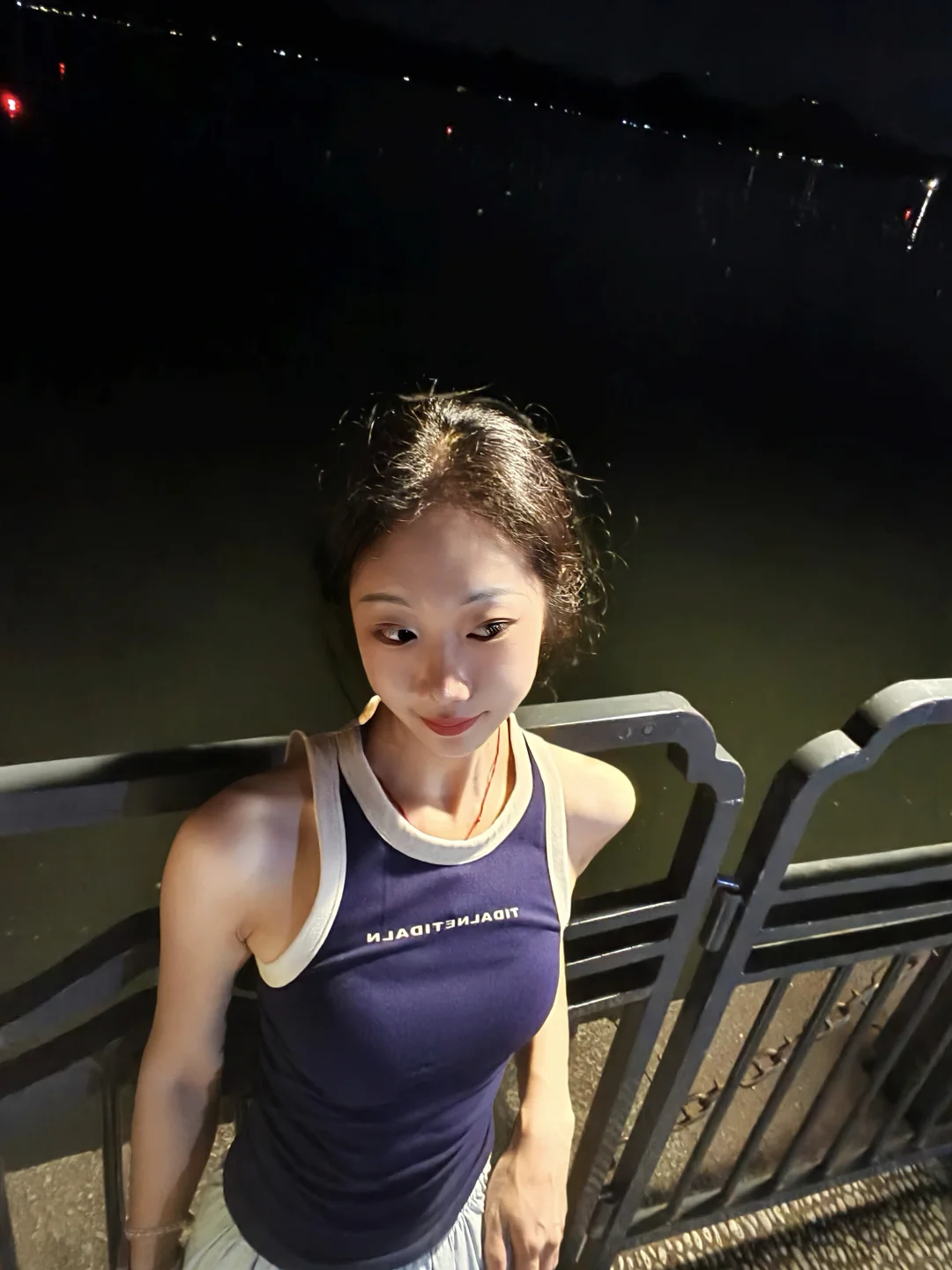 梅雨季 风到了这里就是黏