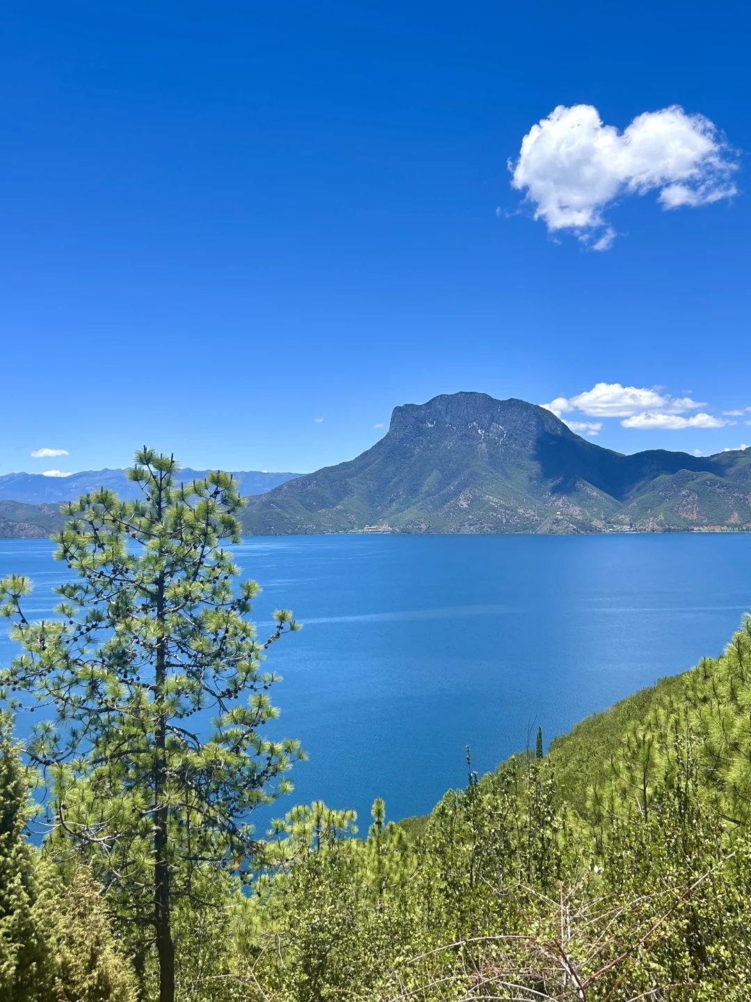 6.7泸沽湖live 晴天的泸沽湖每一帧都很美