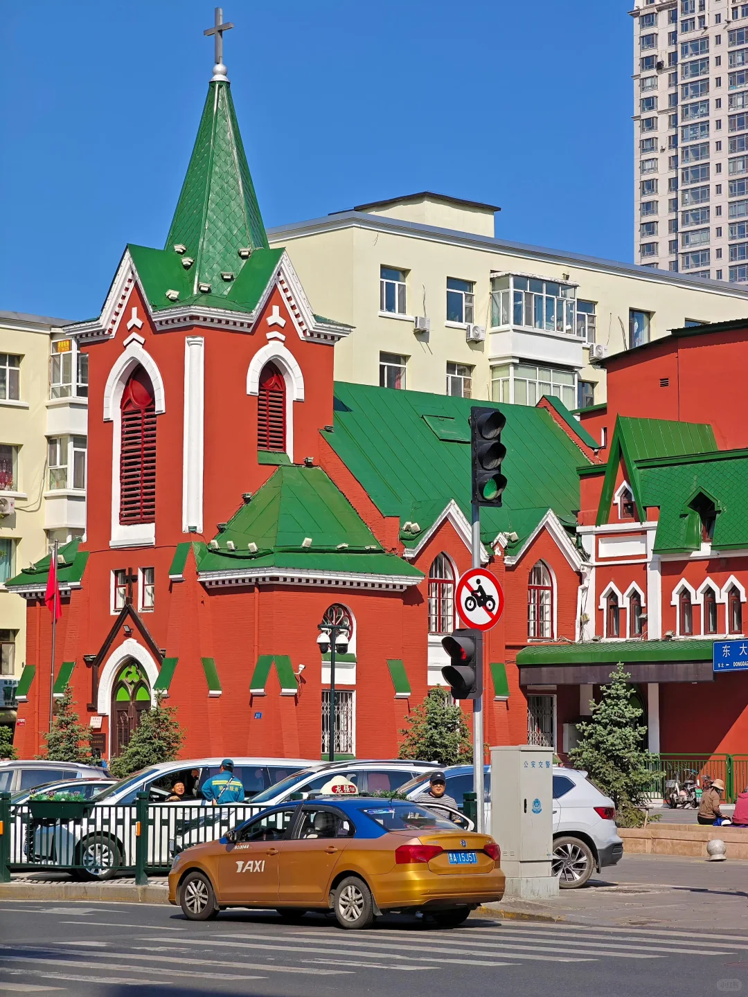 朋友圈被问疯了… 大家都以为我出国了