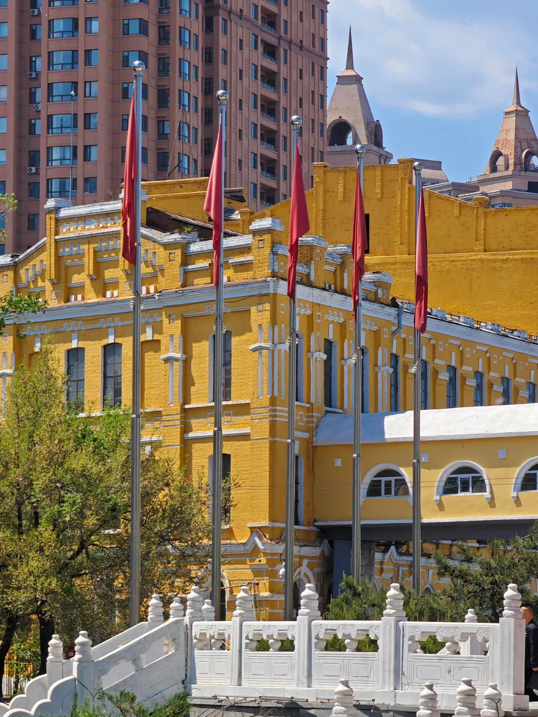 朋友圈被问疯了… 大家都以为我出国了