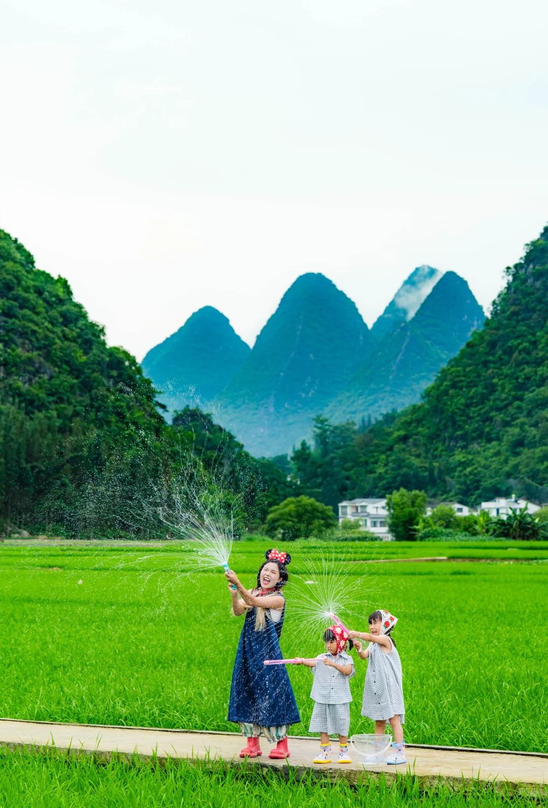 万峰林麦田超全亲子游玩及拍照攻略❗️