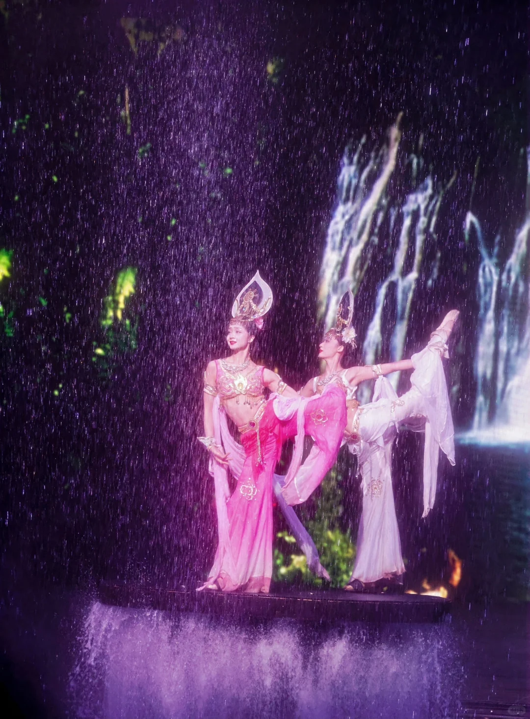 💑情侣必冲！三亚两天一晚浪漫之旅✨