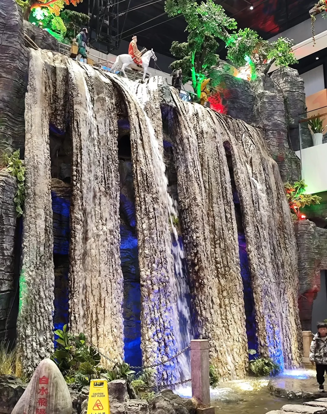 20℃的夏天➕苗寨烟火我找到了！