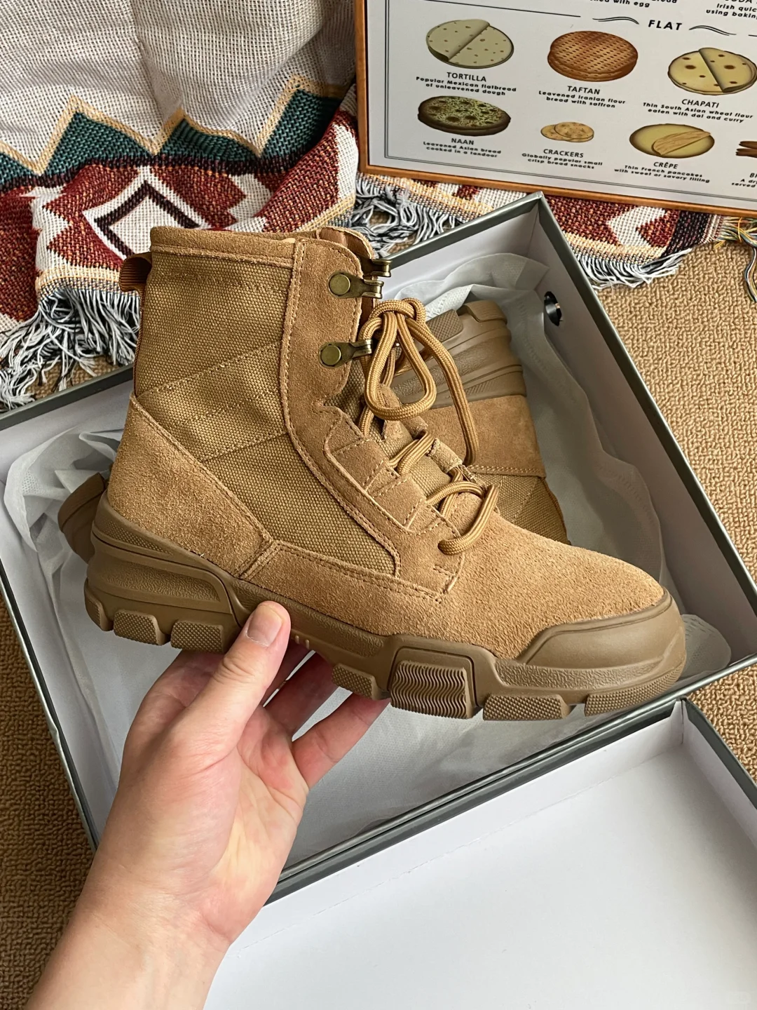 甘肃宁夏旅游的姐妹！穿帆布马丁靴太出片了