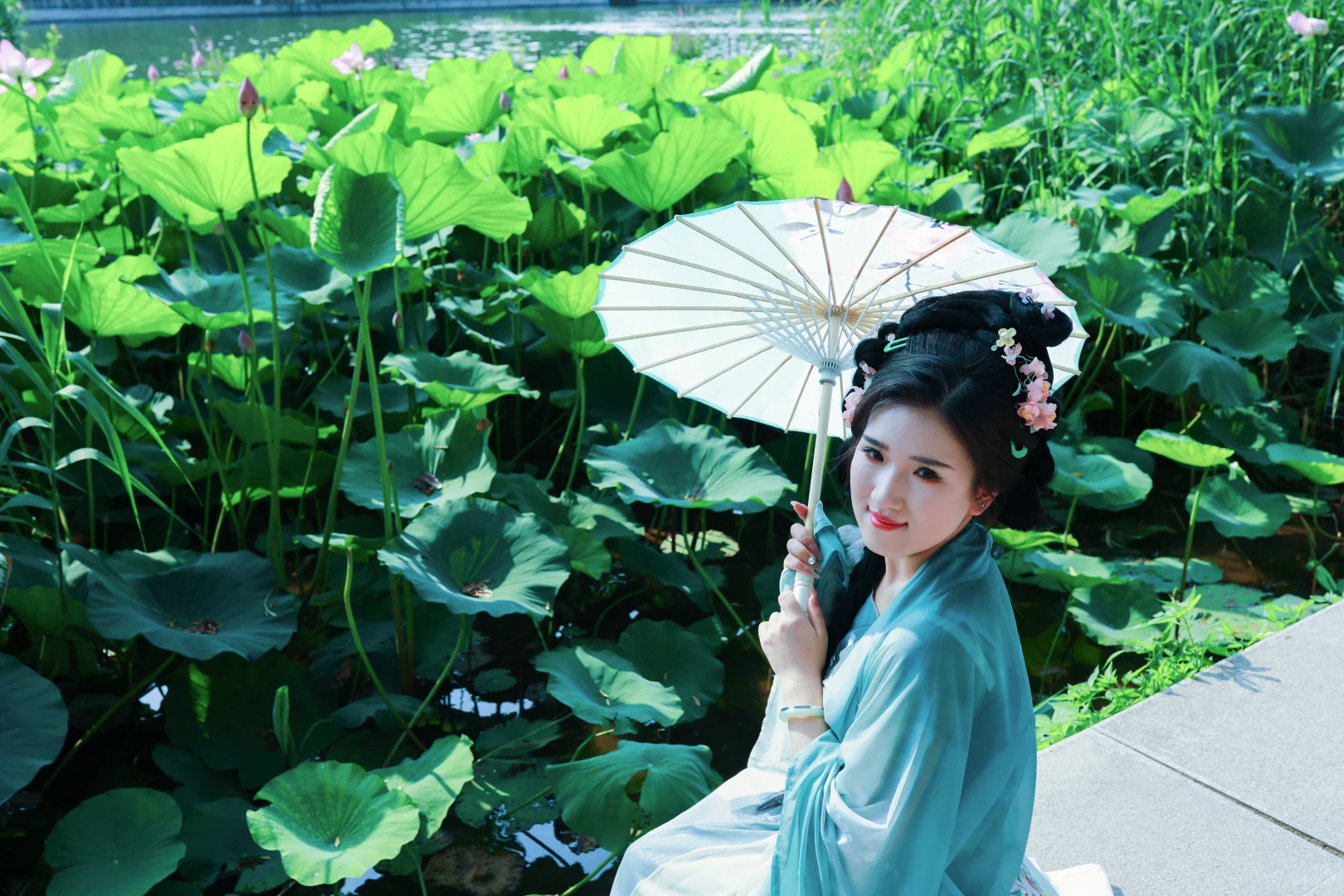济南约拍--汉服荷花写真（大明湖）