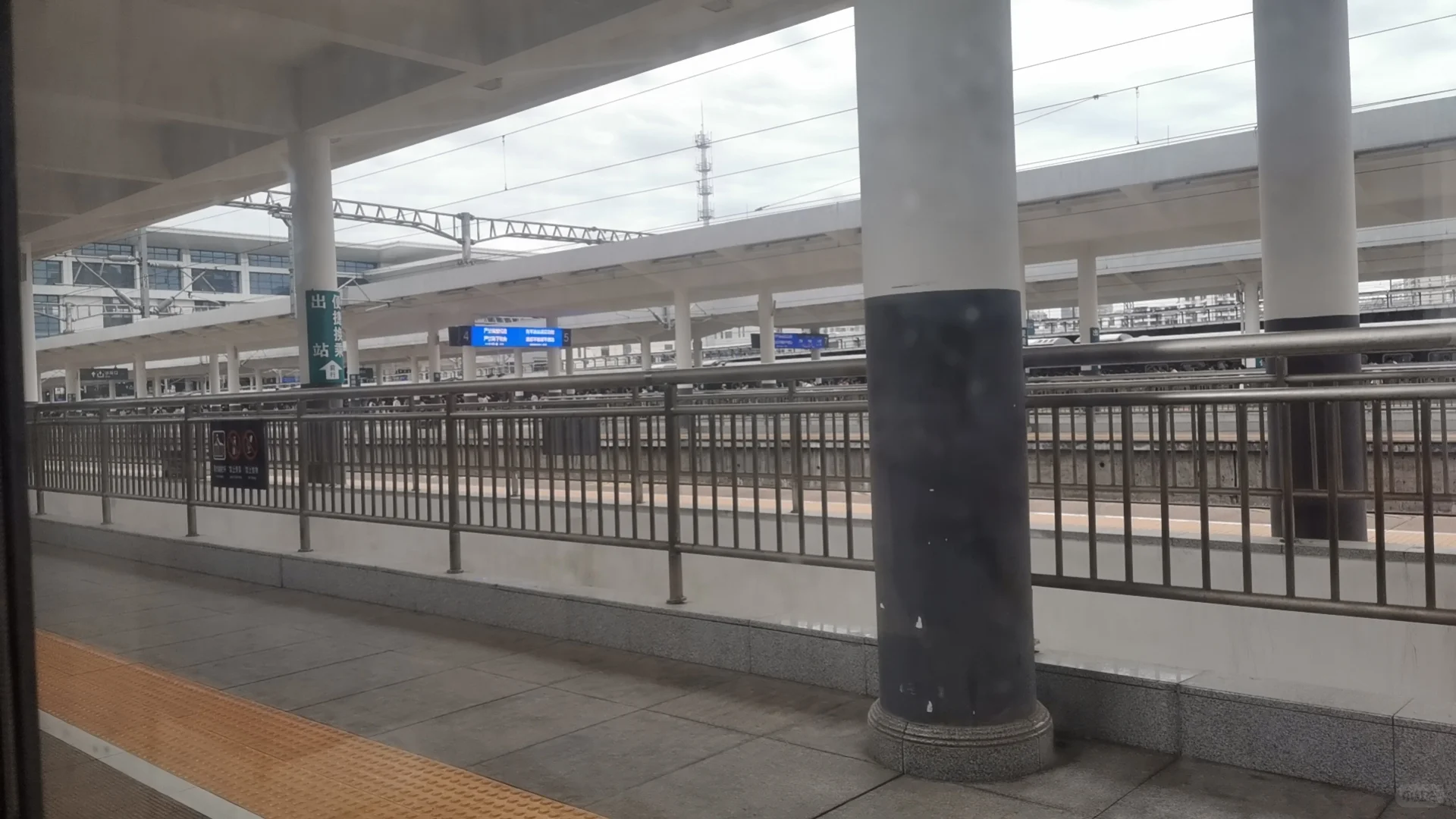 新疆环线专列游的坑