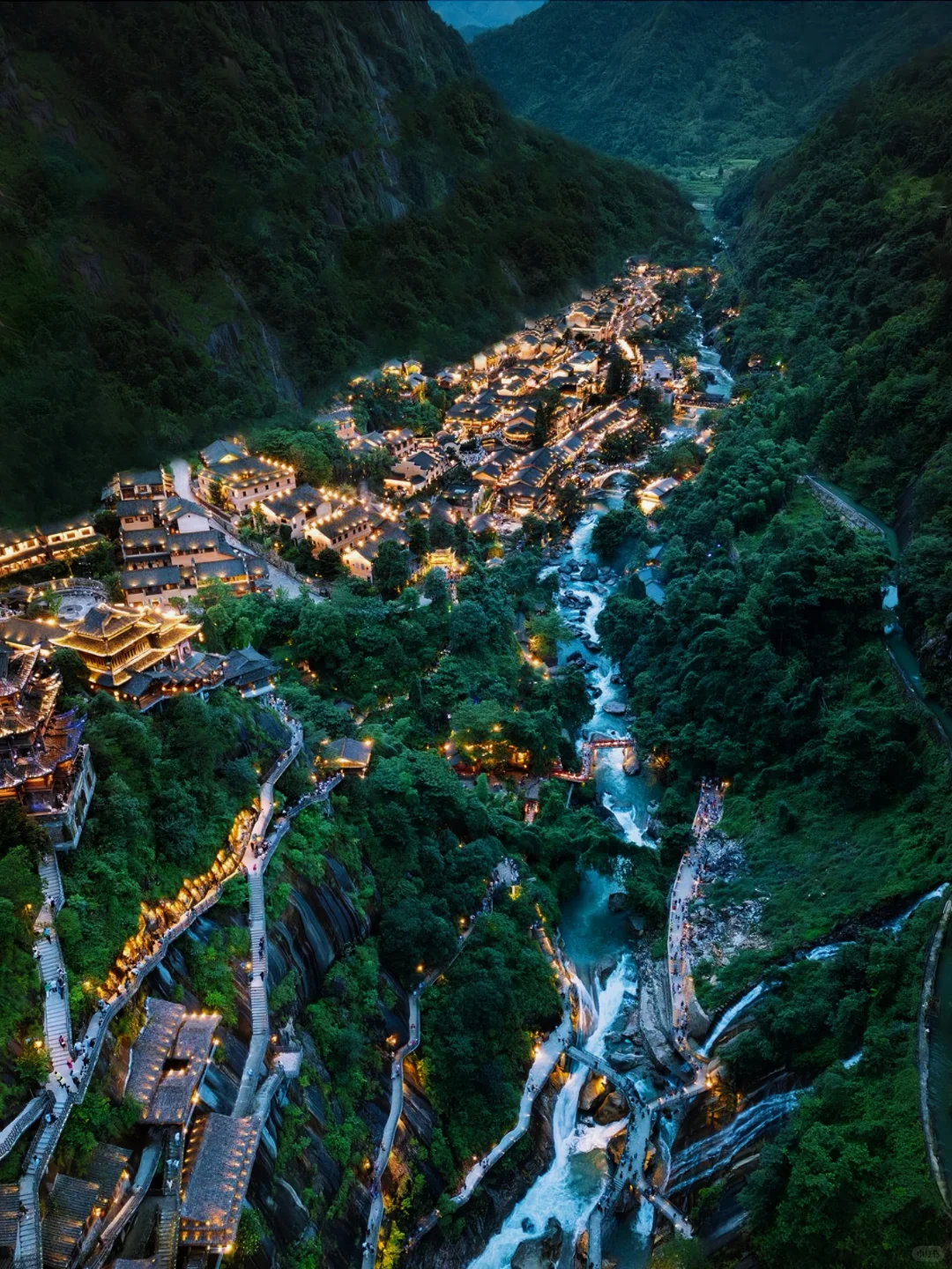 以为景德镇够美了，直到我去了江西上饶...