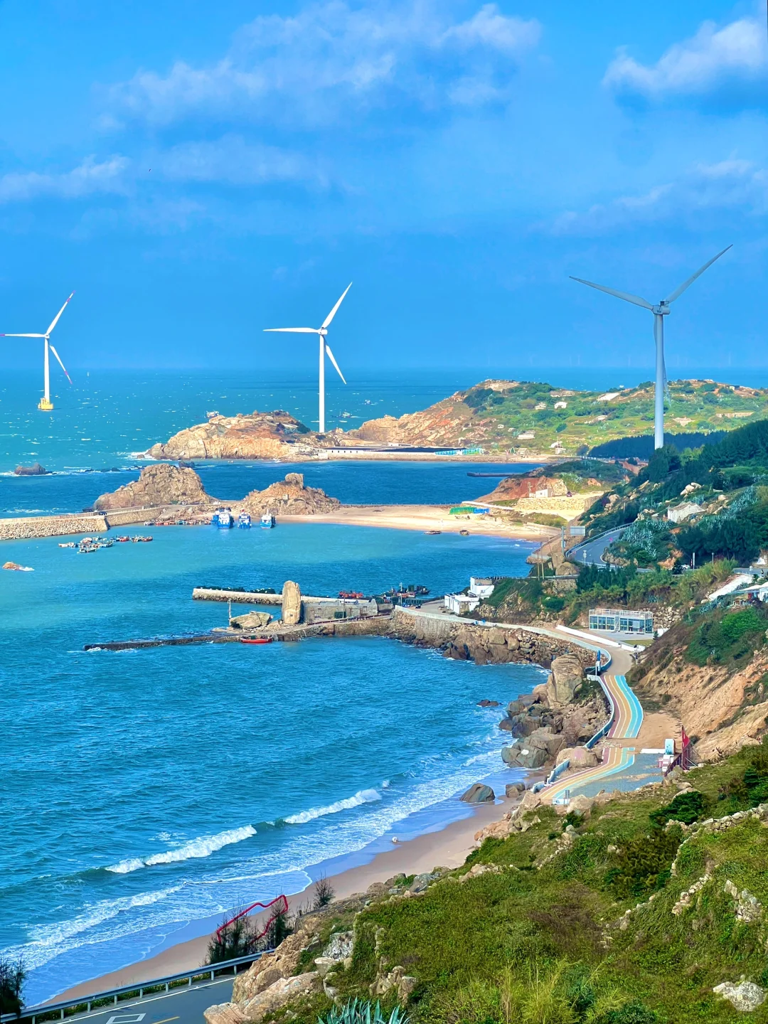 平潭旅游刚回，风车大海美到发疯😭（live图