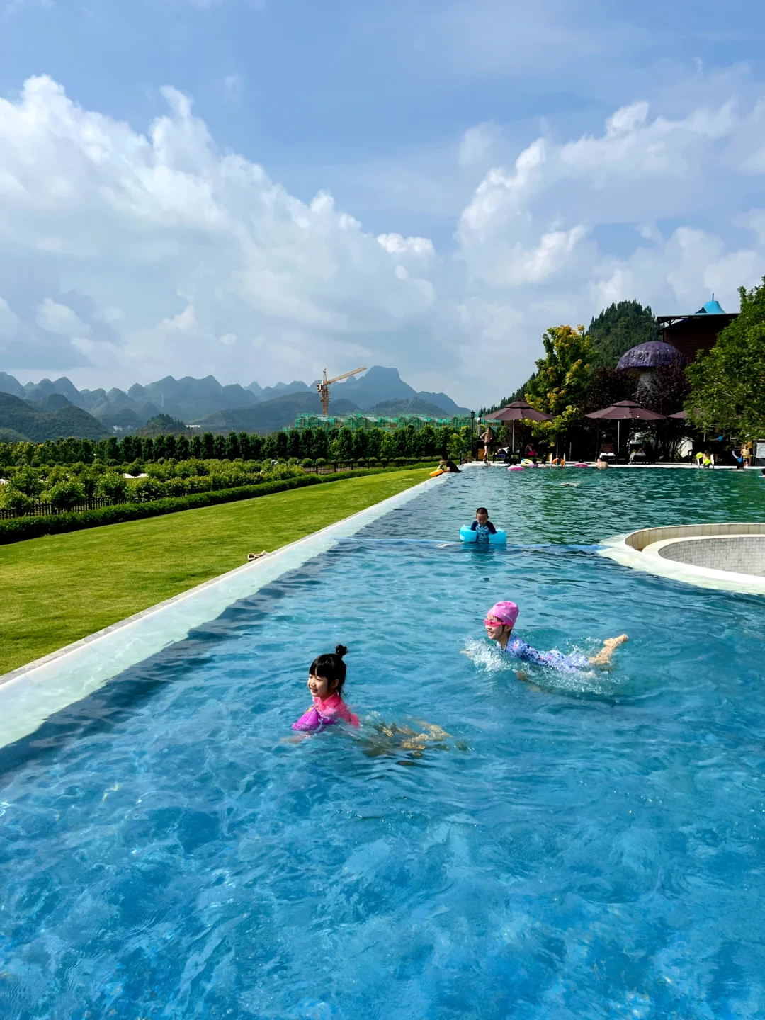 今年暑假，我只带娃去一个地方：贵州‼️