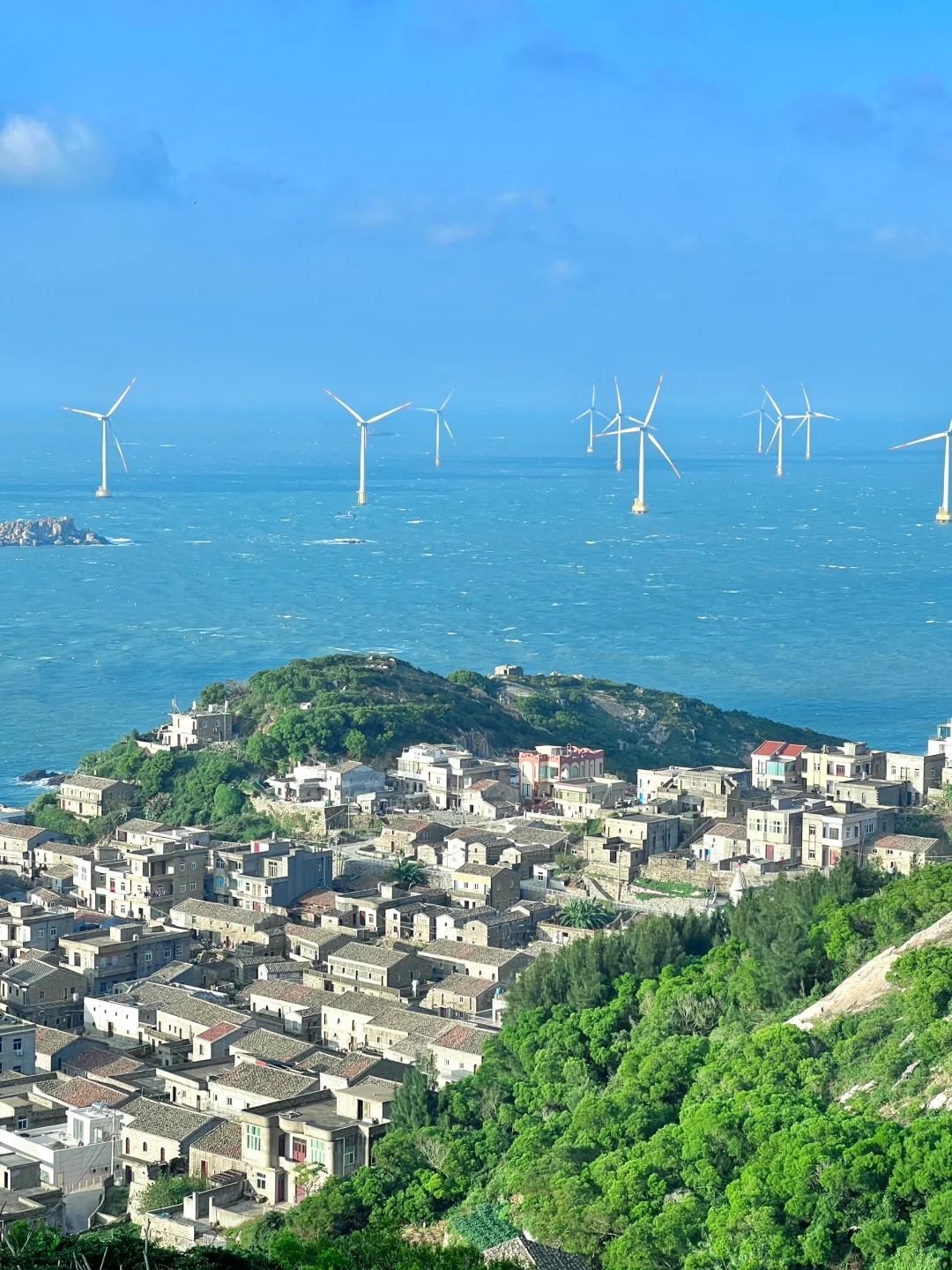 平潭旅游刚回，风车大海美到发疯😭（live图