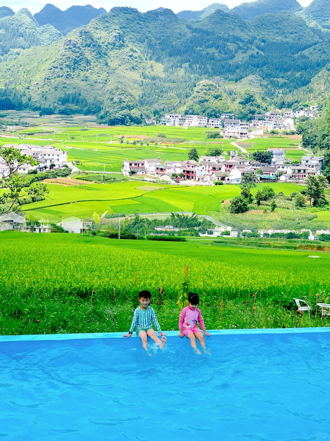今年暑假，我只带娃去一个地方：贵州‼️